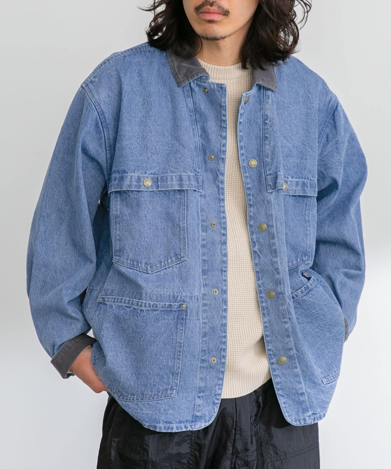 身長：180cm 体重：60kg サイズ：L