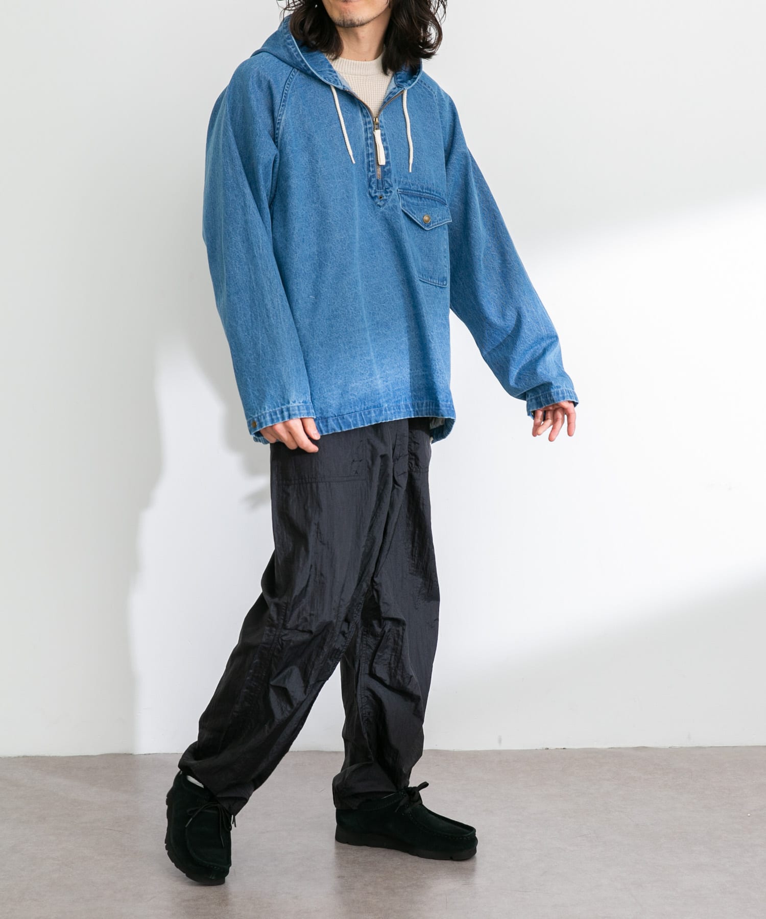 身長：180cm 体重：60kg サイズ：L