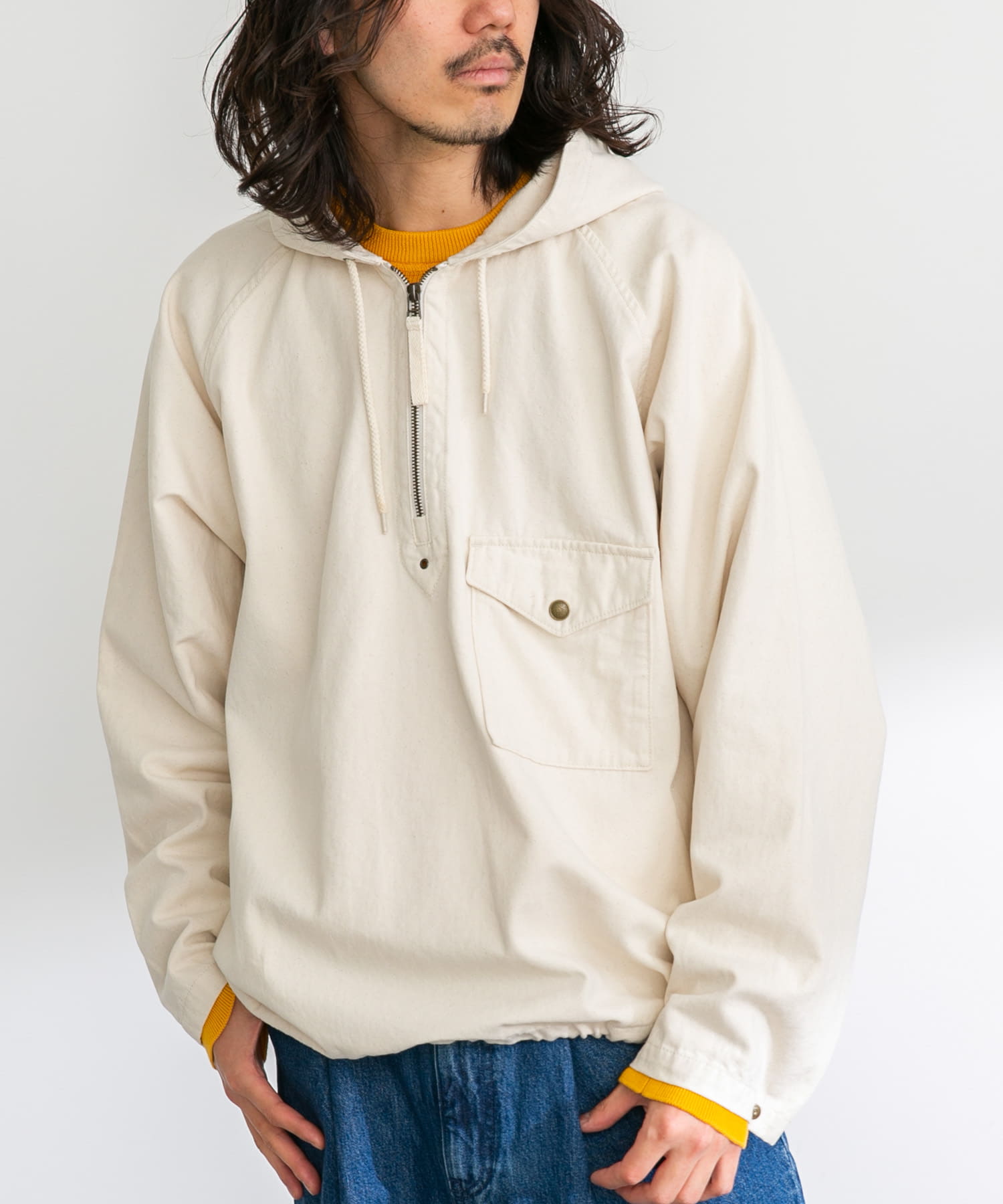 身長：180cm 体重：60kg サイズ：L