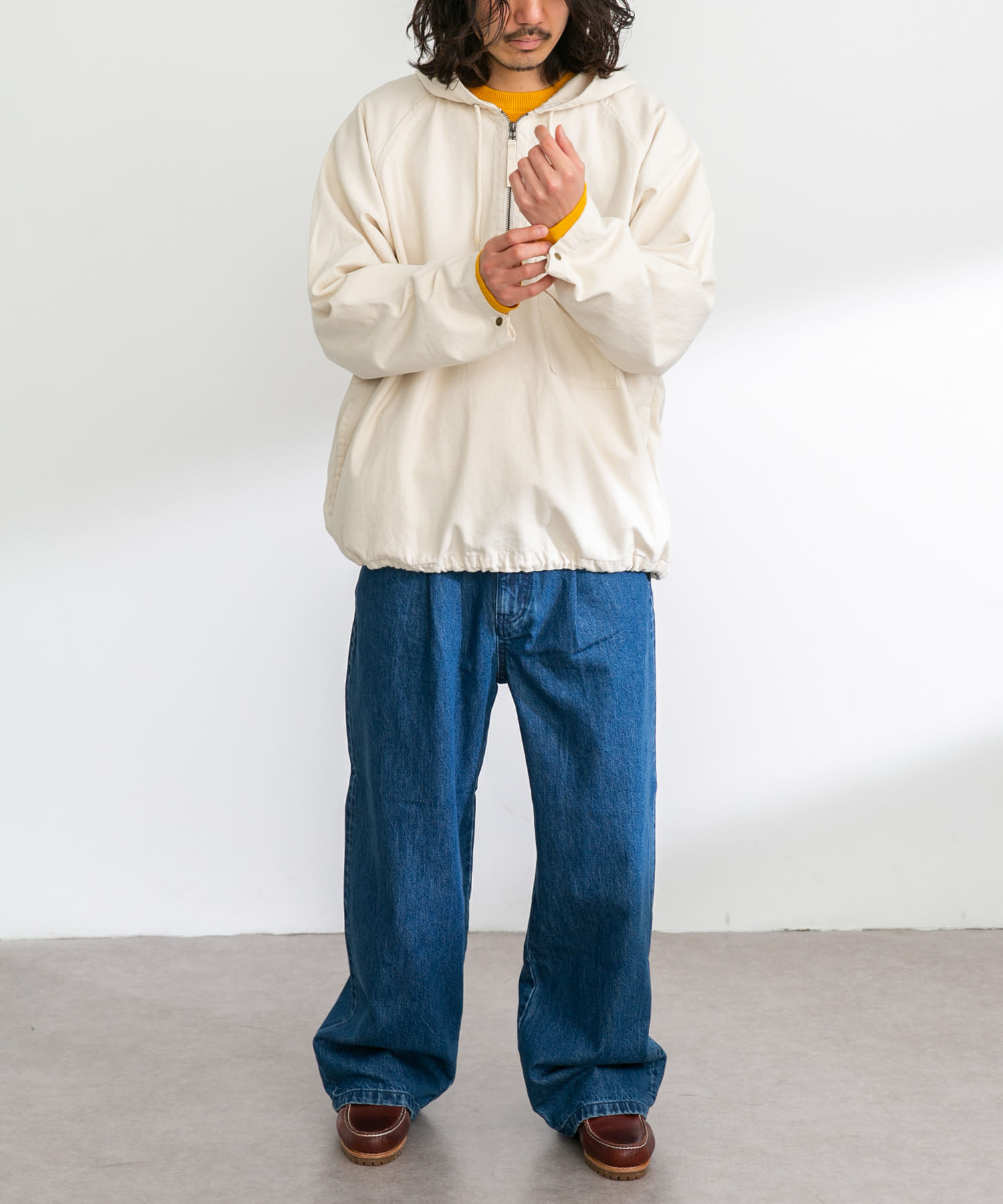 身長：180cm 体重：60kg サイズ：L