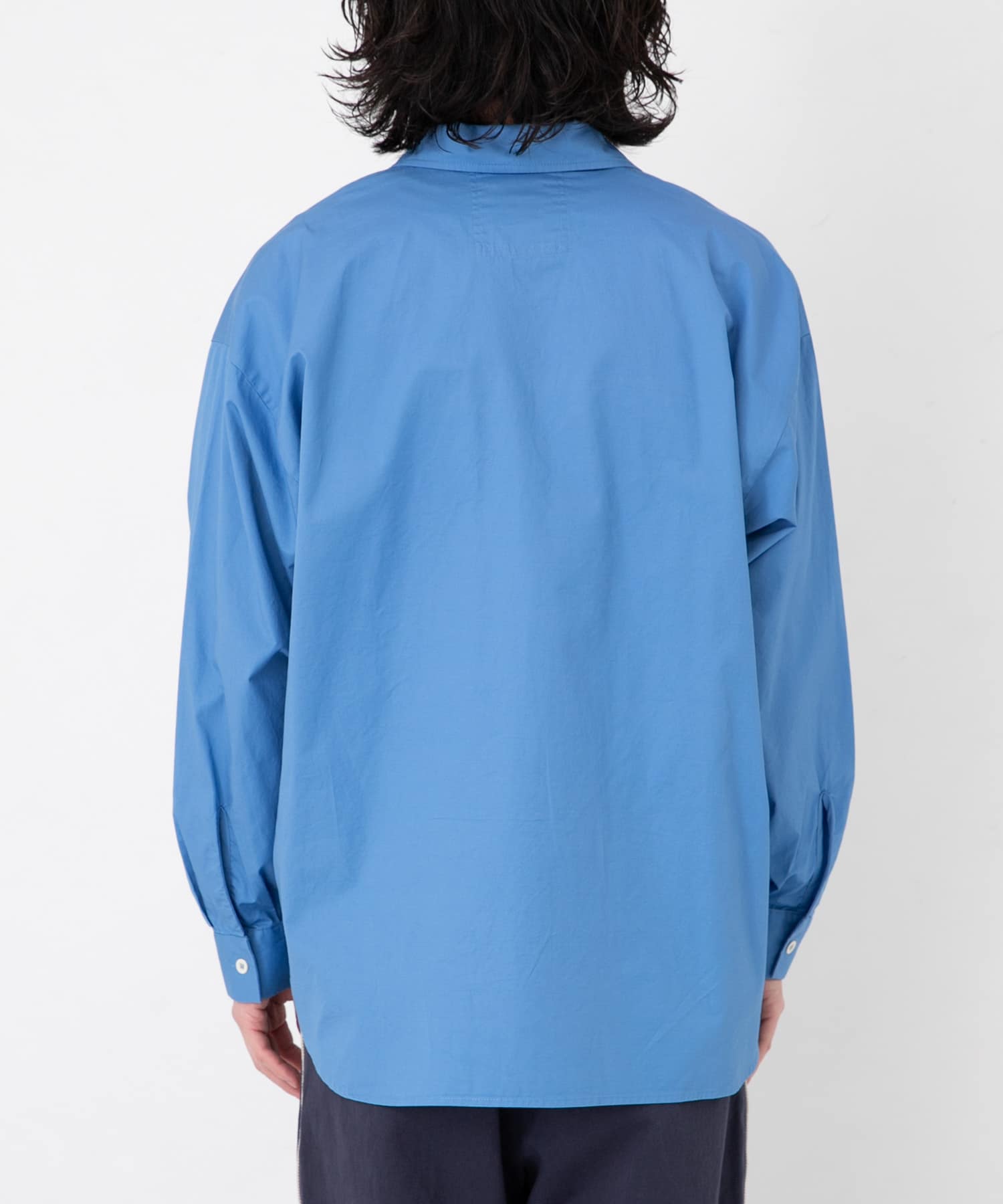 身長：180cm 体重：60kg サイズ：M