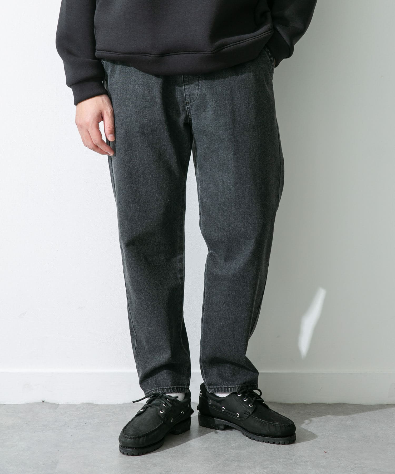身長：179cm 体重：77kg サイズ：one