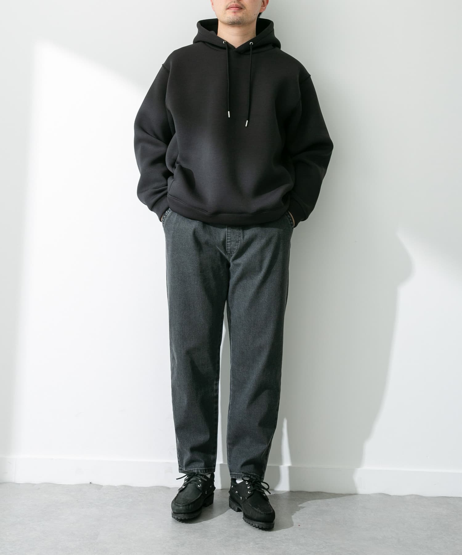 BLACK USED