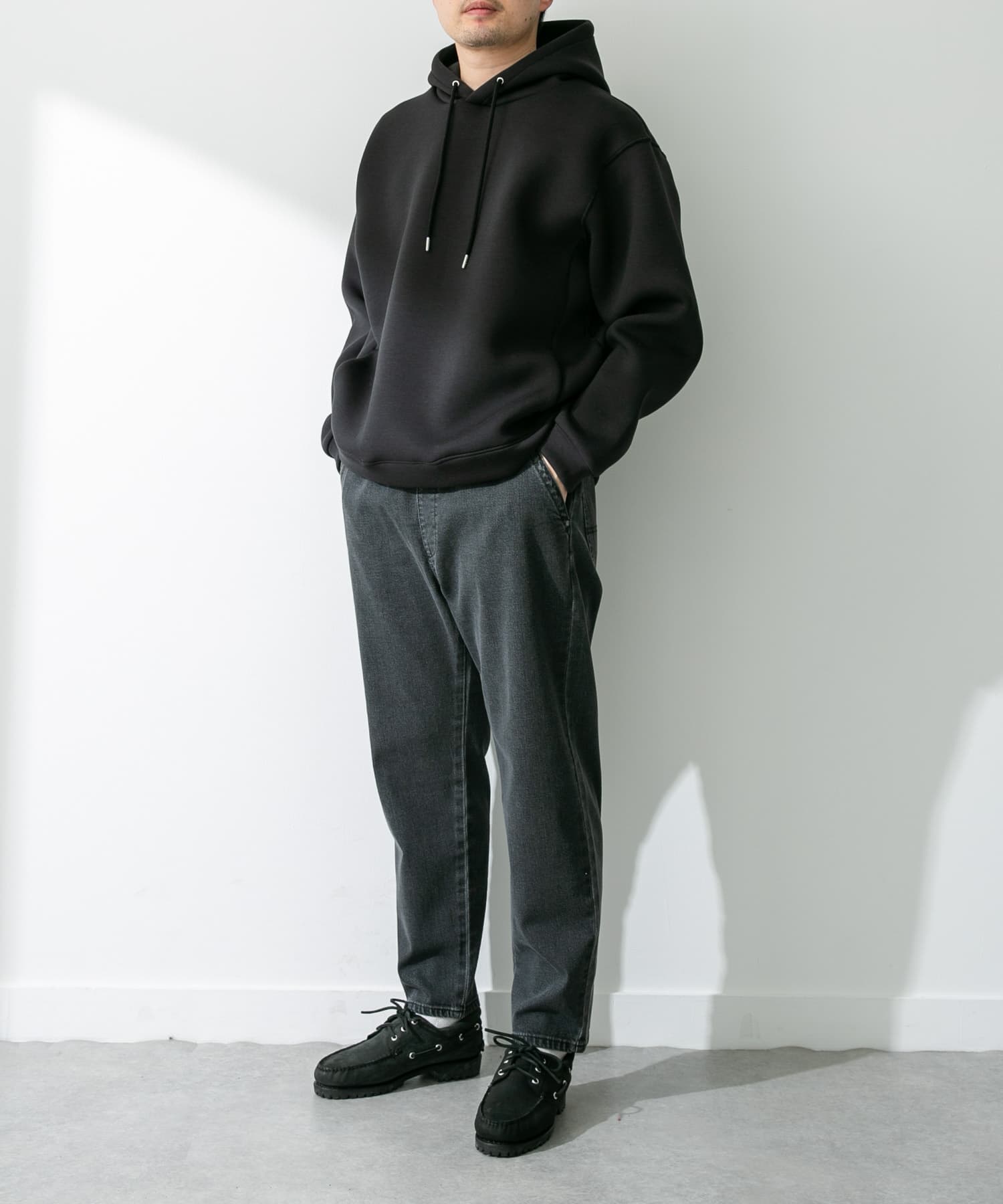 BLACK USED