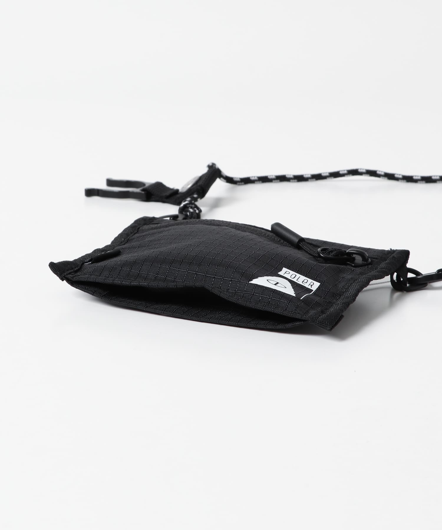 POLeR　STUFFABLE DRINK POUCH BLACK one