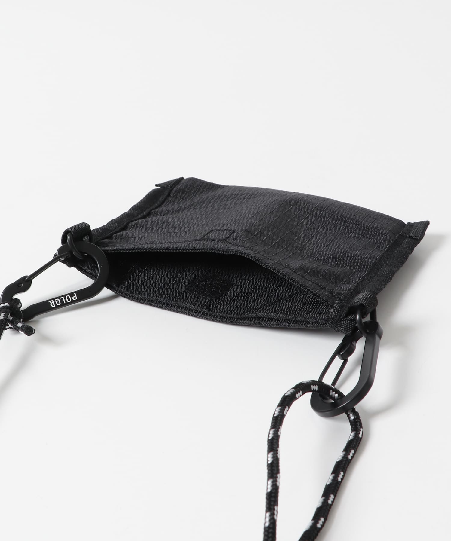 POLeR　STUFFABLE DRINK POUCH BLACK one