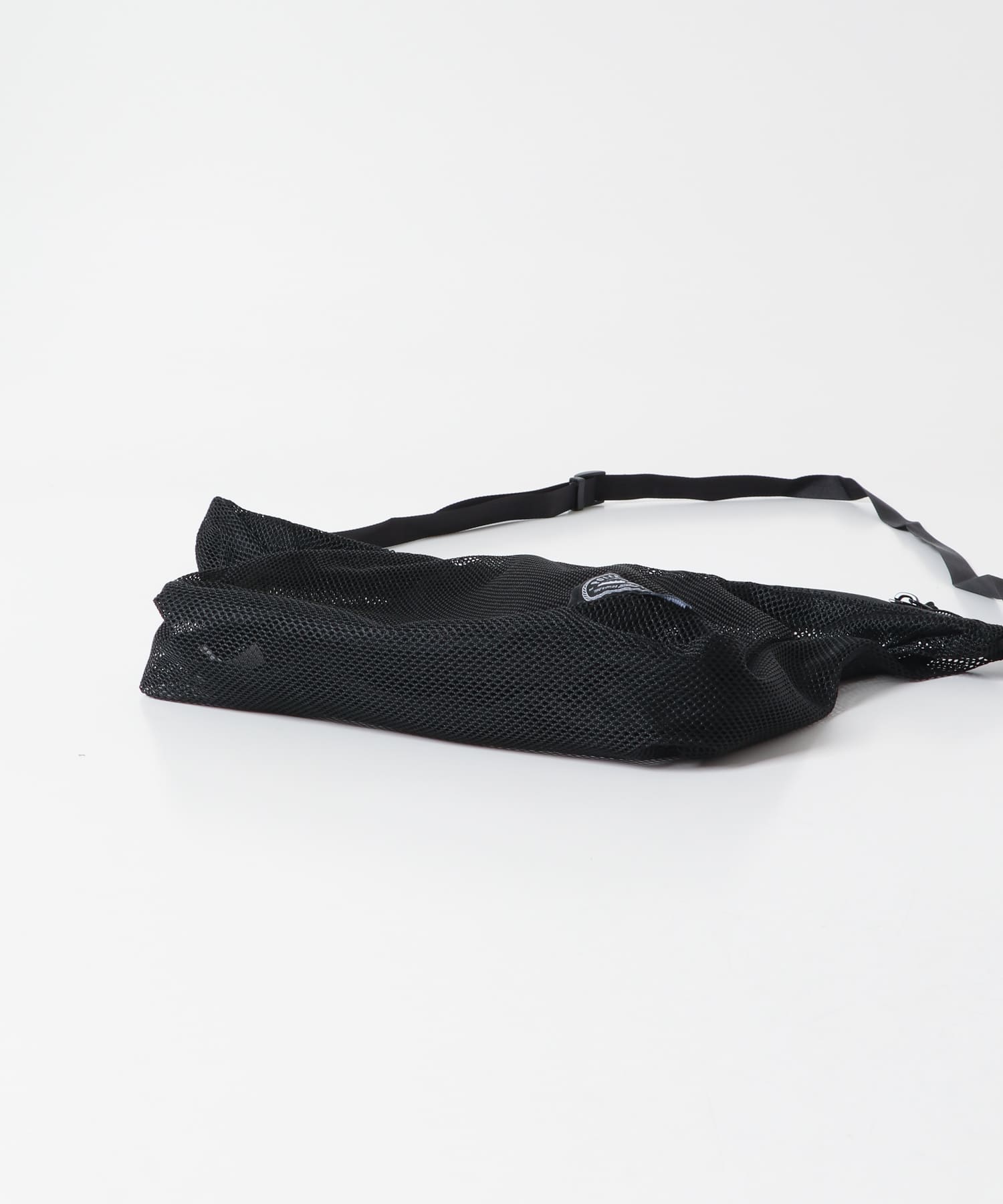 POLeR　MESH STUFF SHOULDER BLACK one