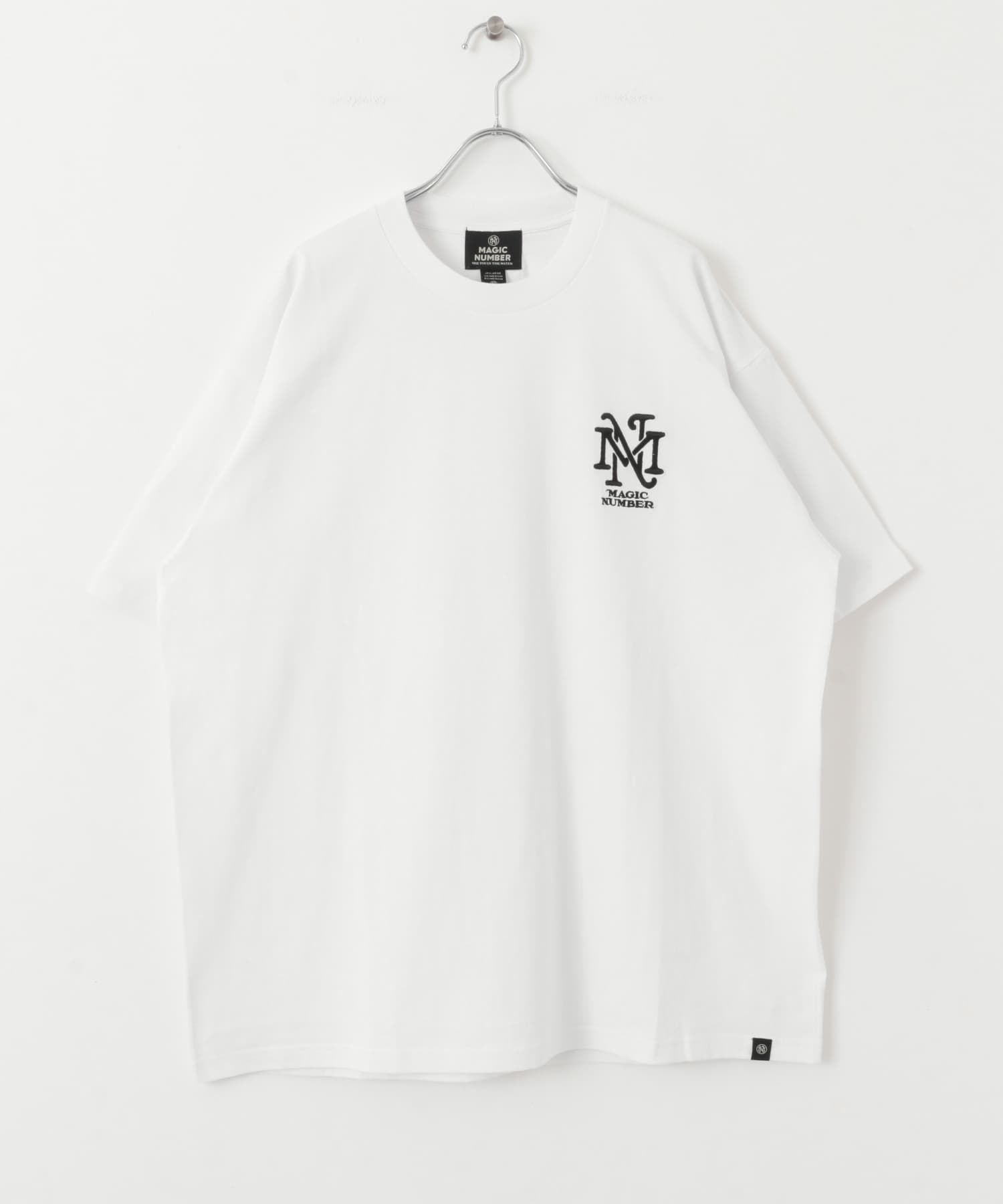MAGIC NUMBER　EMBLEM T-SHIRTS WHITE M