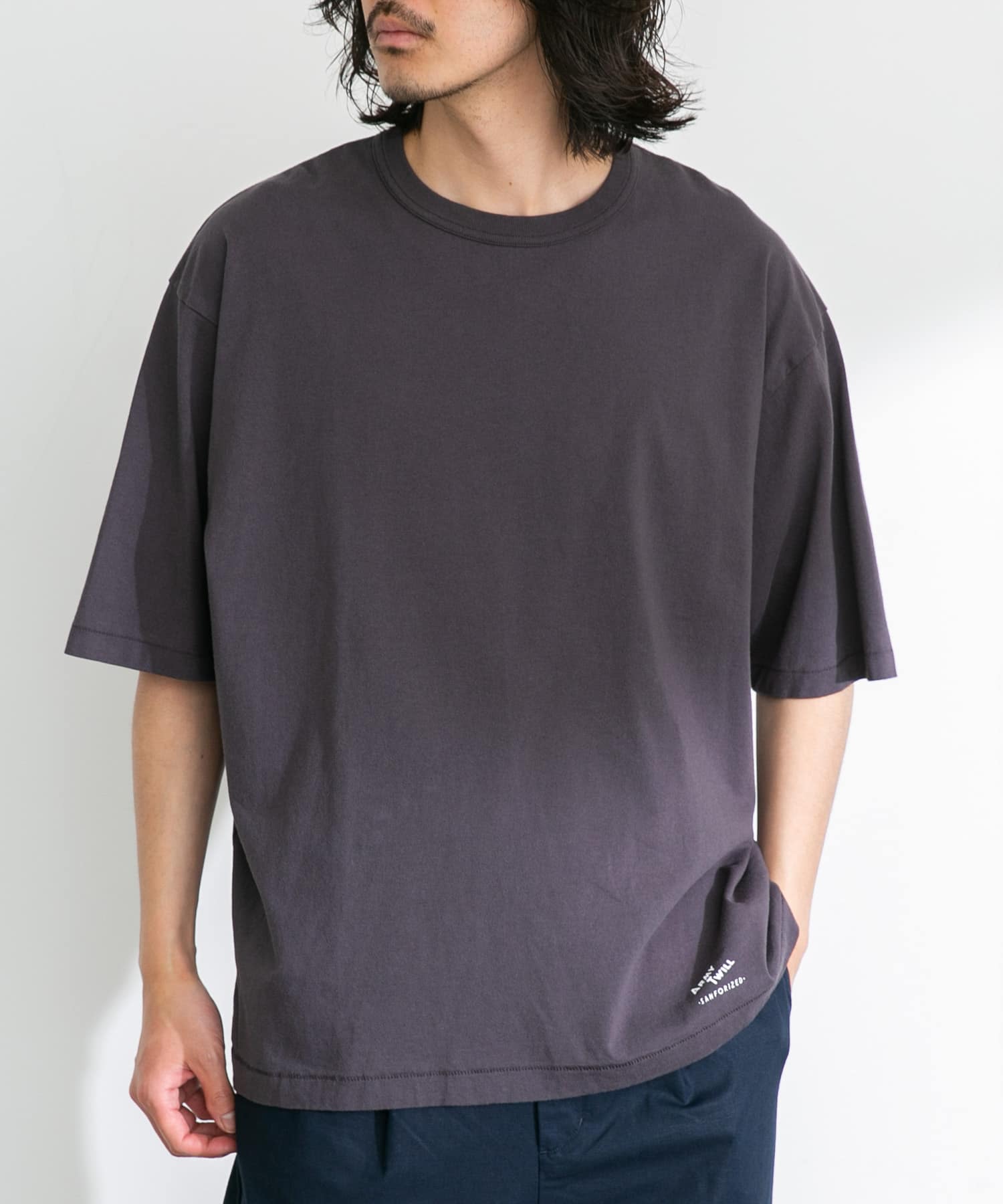 身長：180cm 体重：60kg サイズ：L