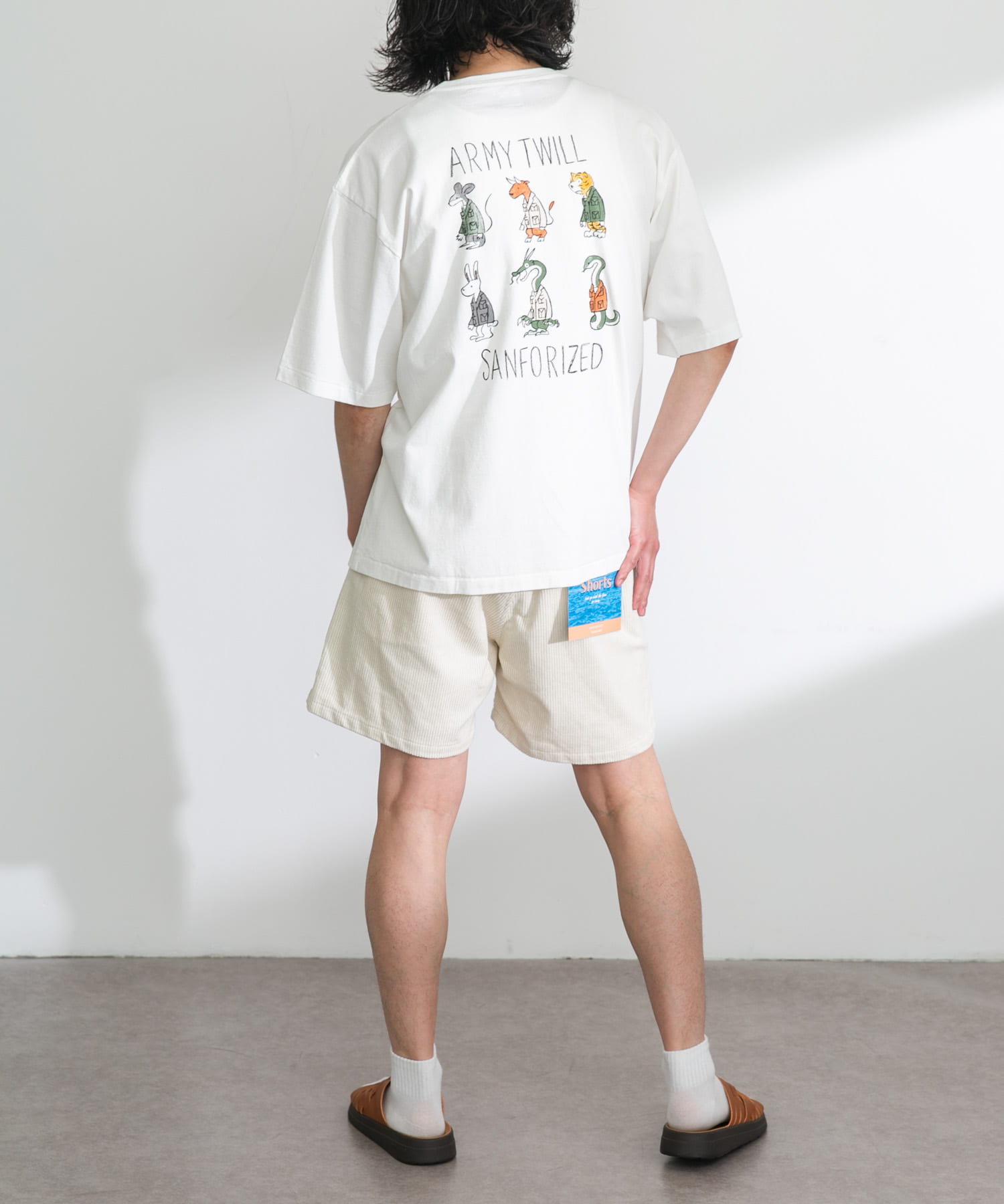 身長：180cm 体重：60kg サイズ：L