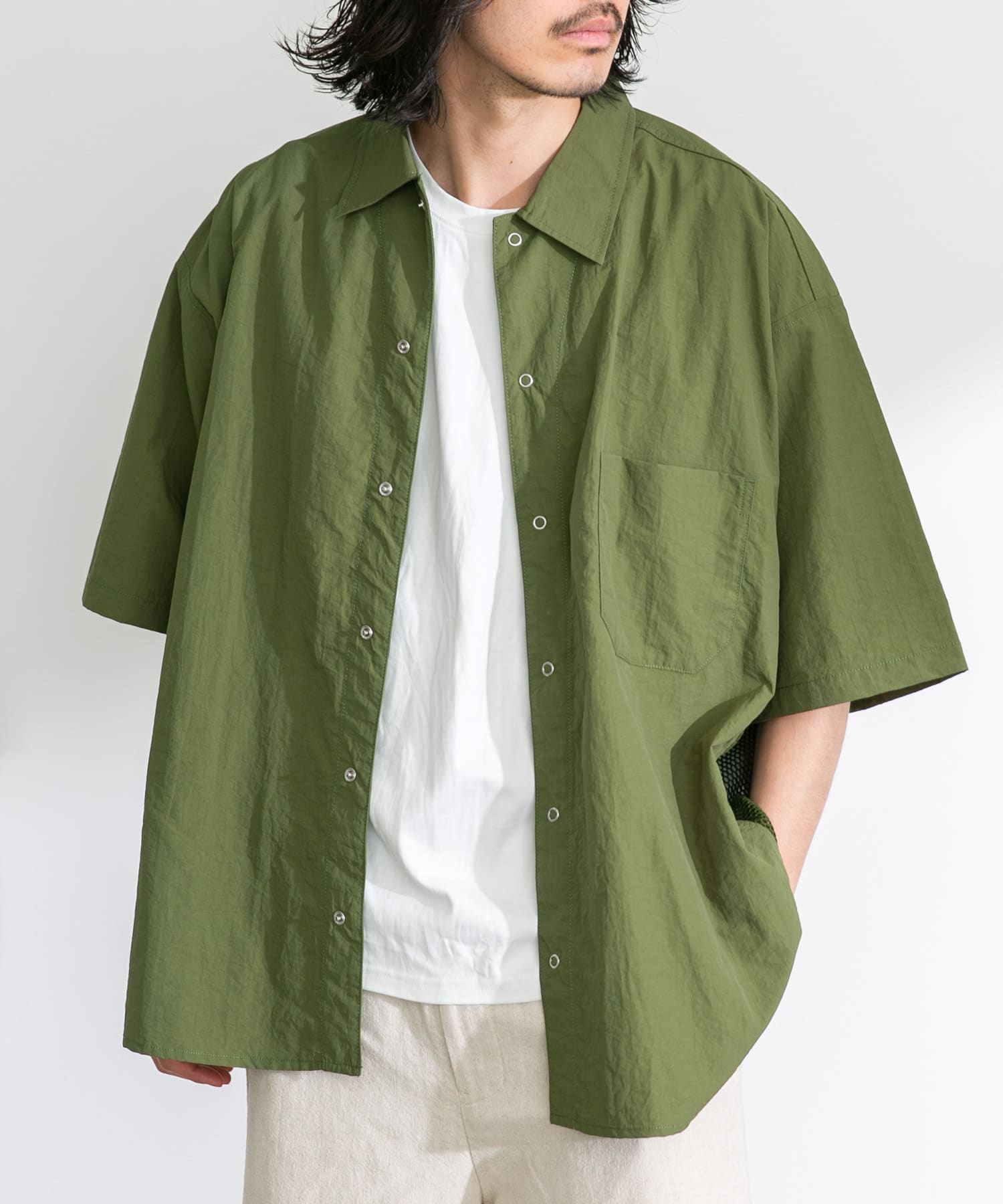 KHAKI