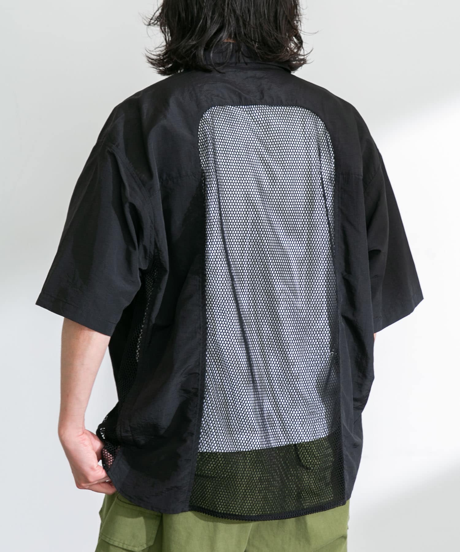 身長：180cm 体重：60kg サイズ：L