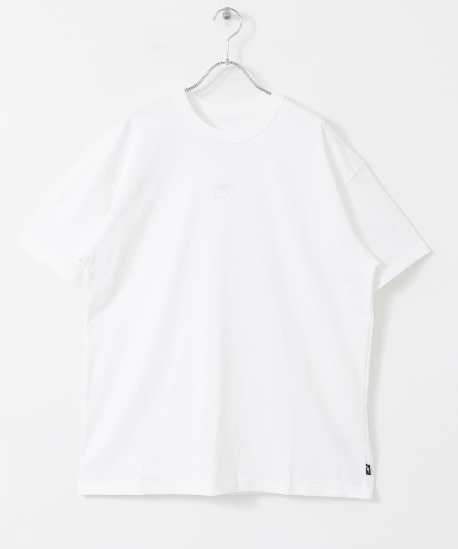 NIKE　エッセンシャル SUST ショートスリーブ Tシャツ