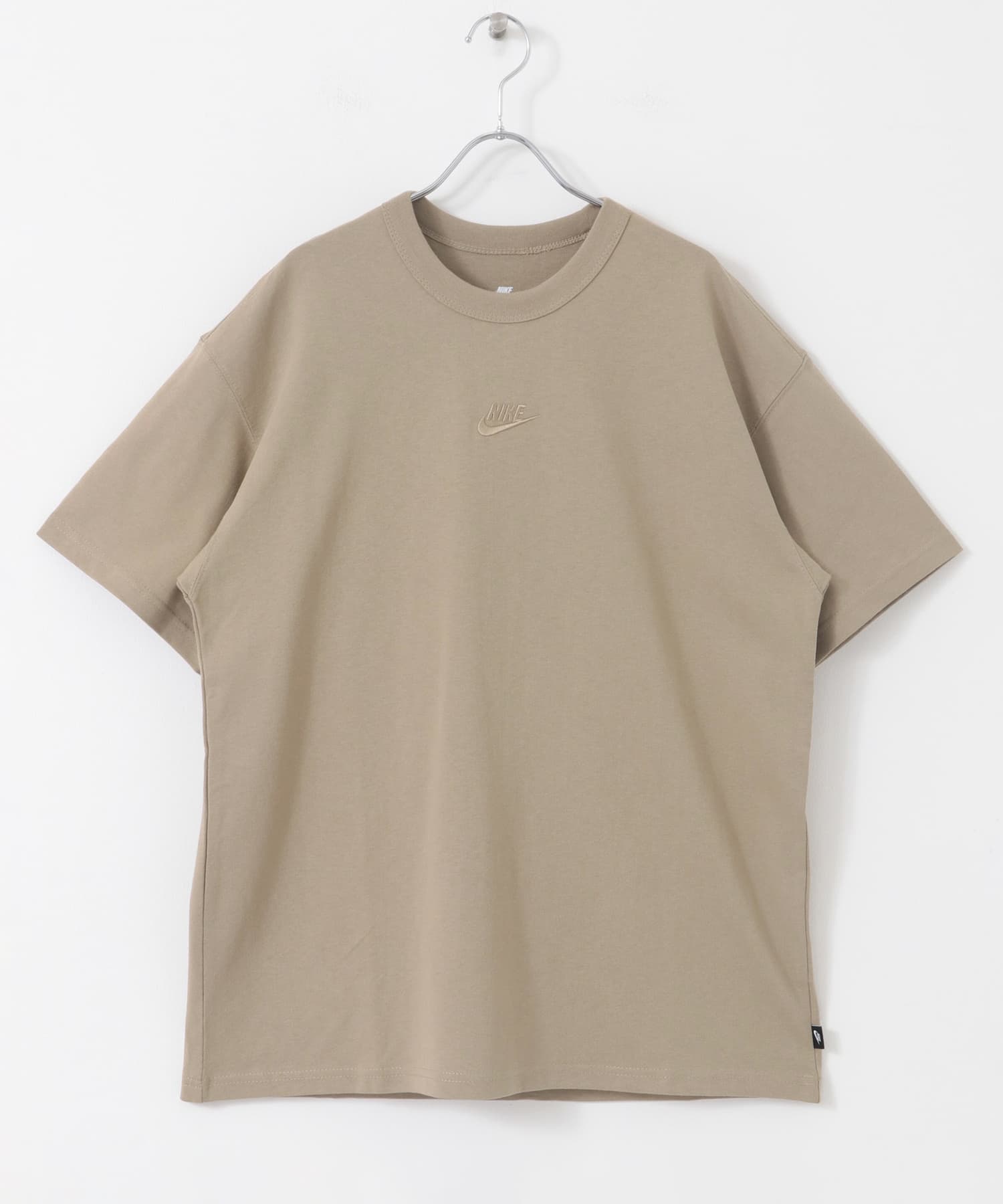 NIKE　エッセンシャル SUST ショートスリーブ Tシャツ