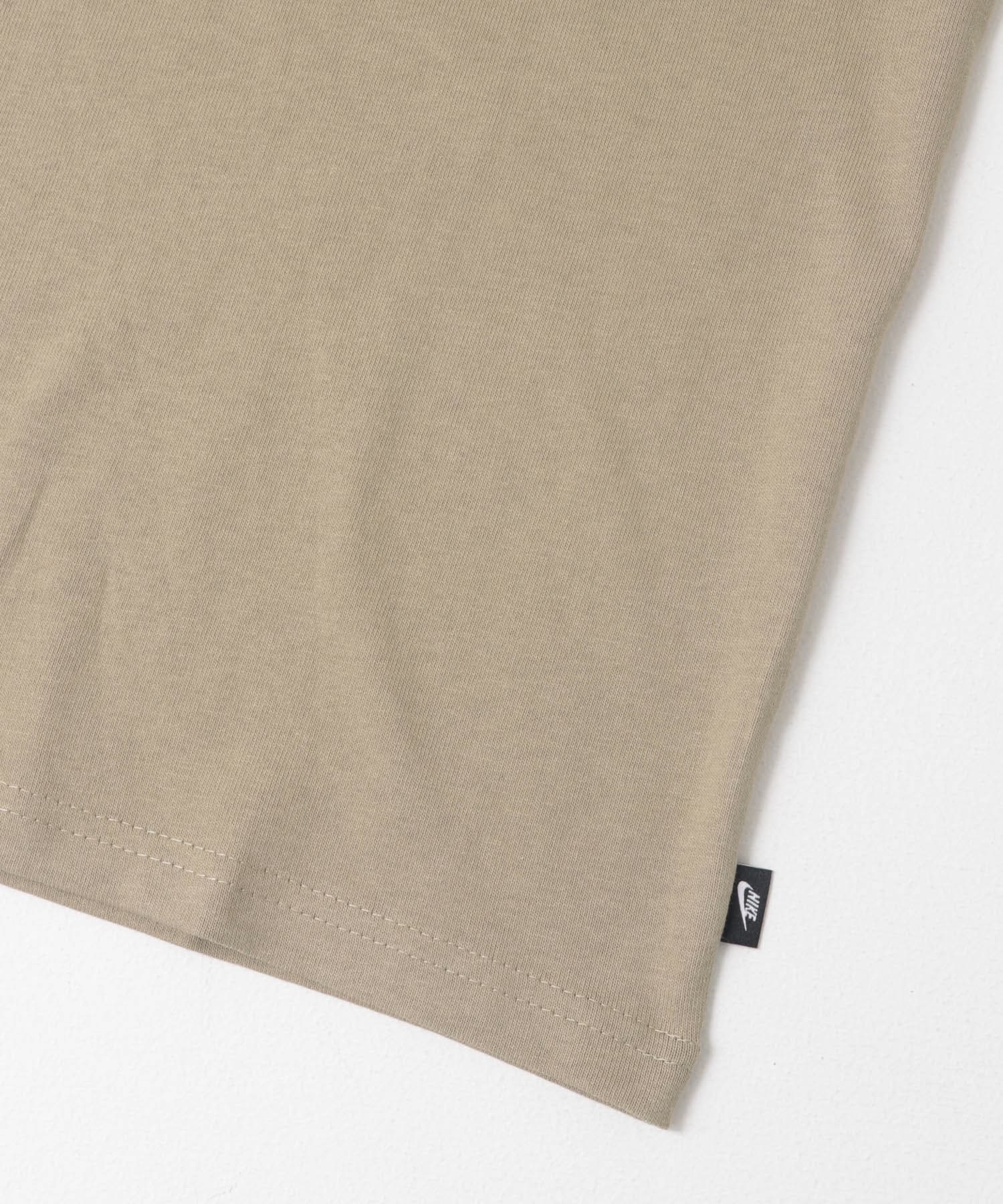 NIKE　エッセンシャル SUST ショートスリーブ Tシャツ カーキ M