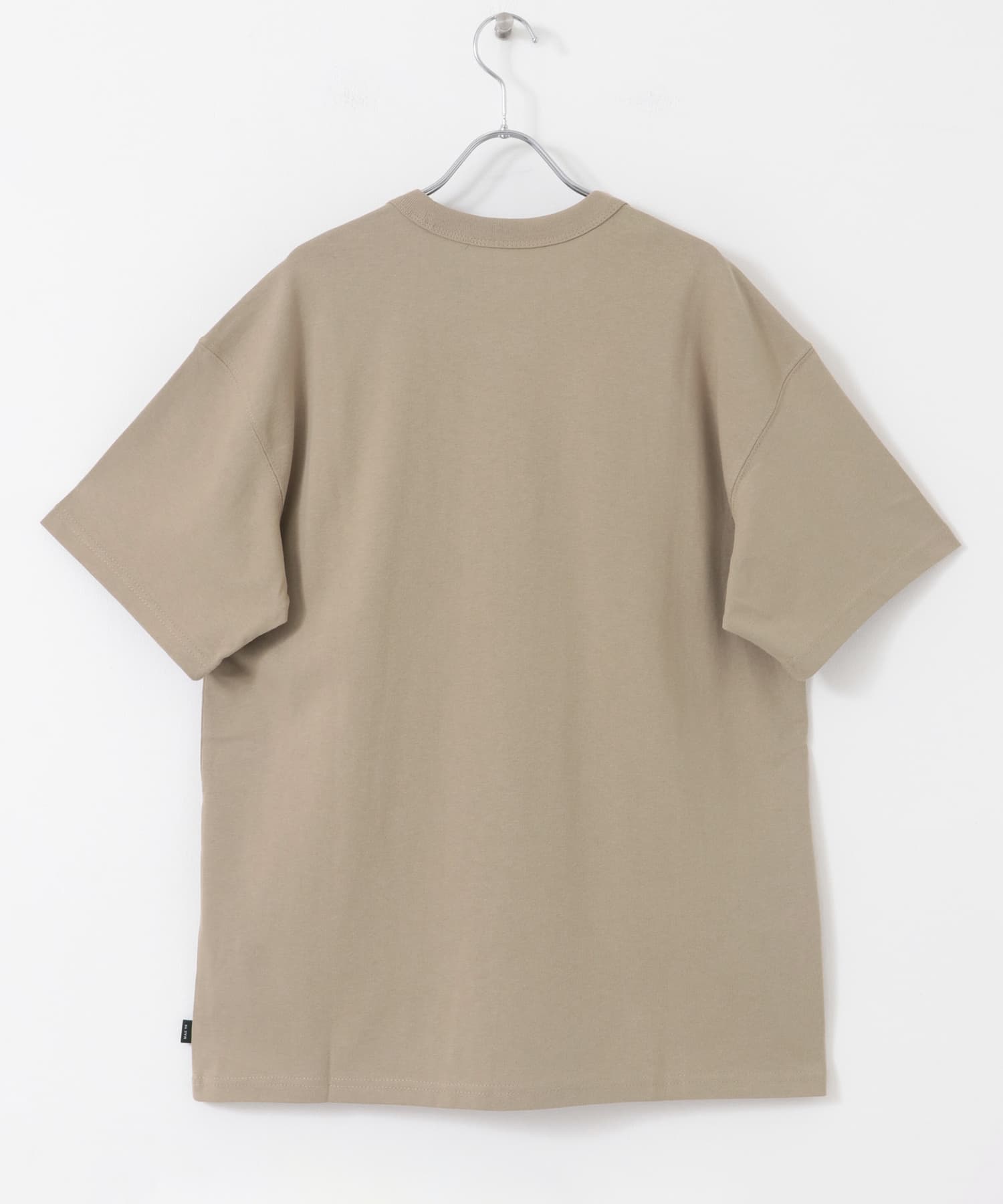 NIKE　エッセンシャル SUST ショートスリーブ Tシャツ カーキ M