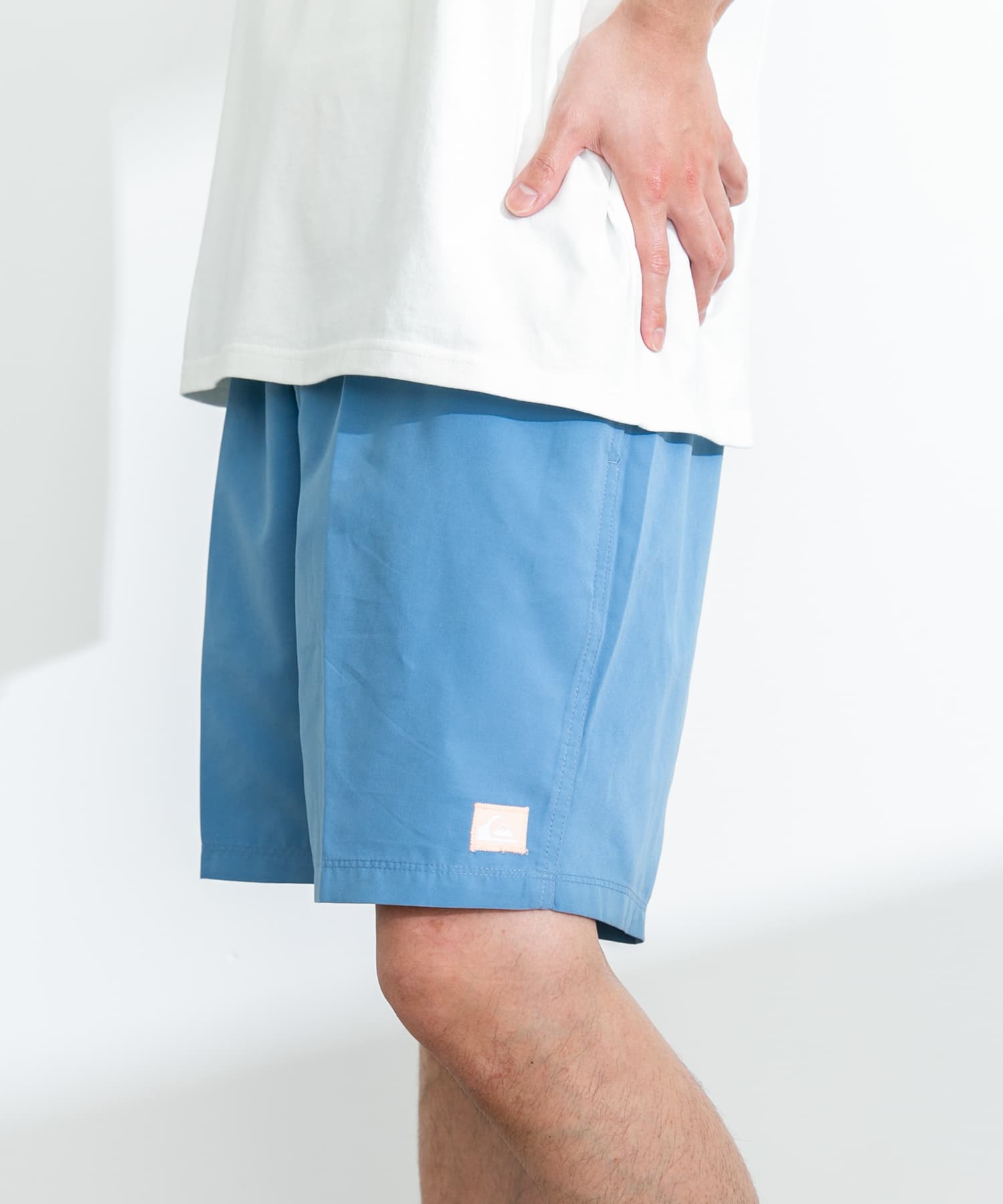 QUIKSILVER　EVERYDAY SOLID VOLLEY 19