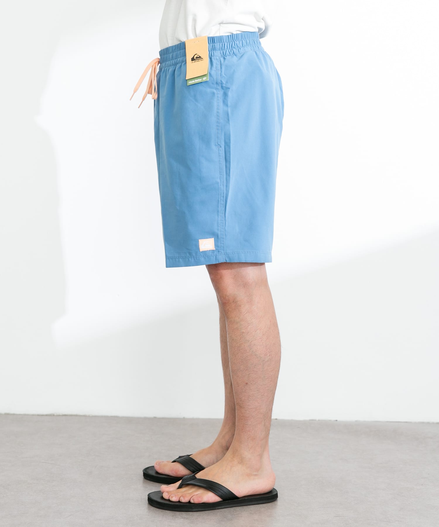 身長：180cm 体重：60kg サイズ：L