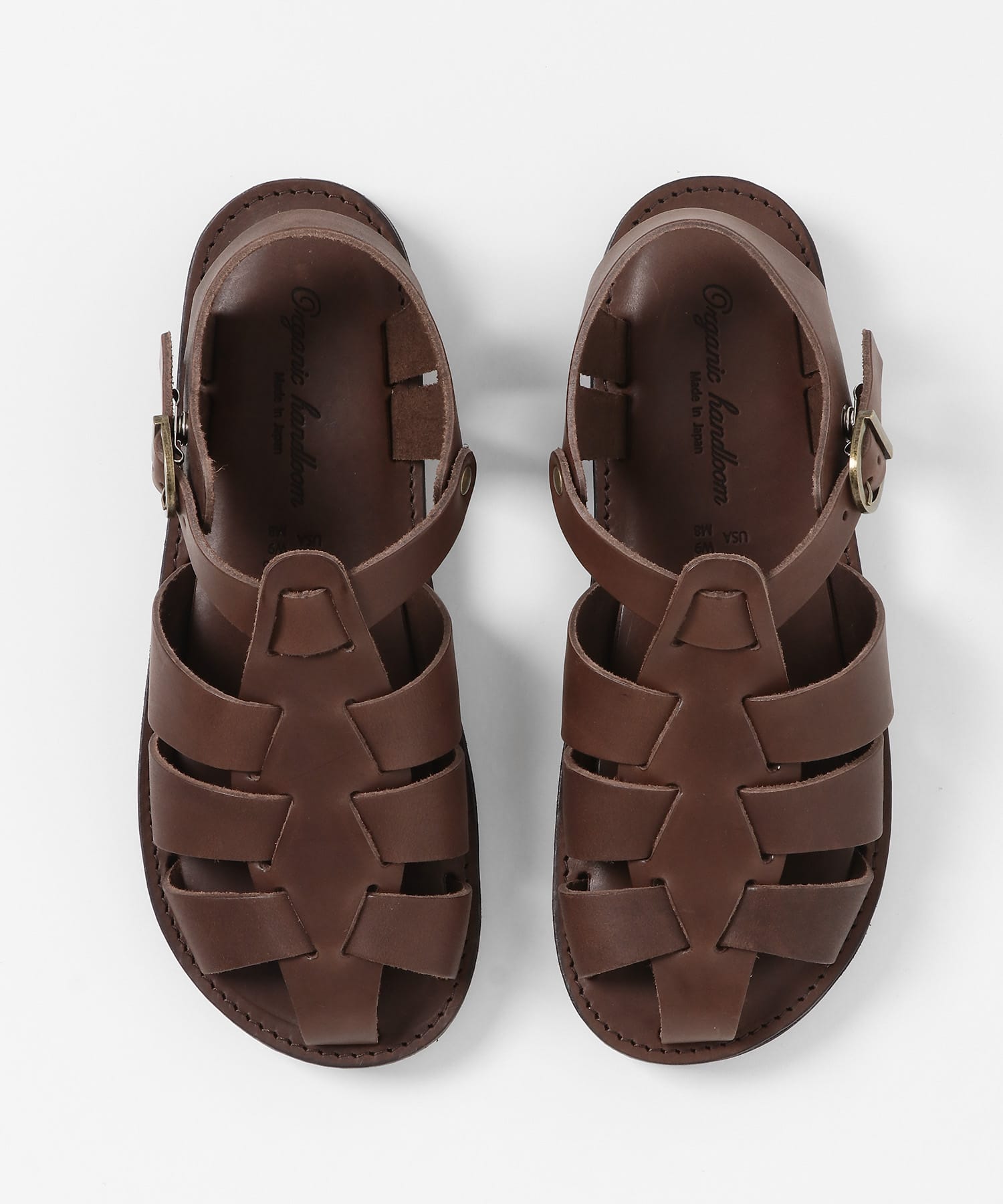 ダークブラウン