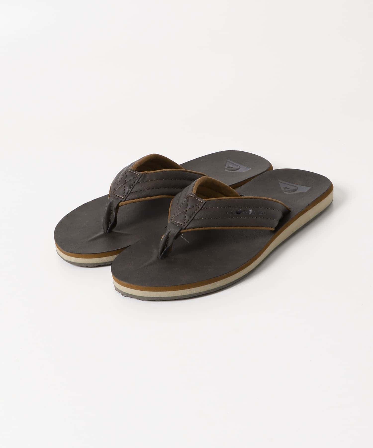 QUIKSILVER　CARVER NUBUCK