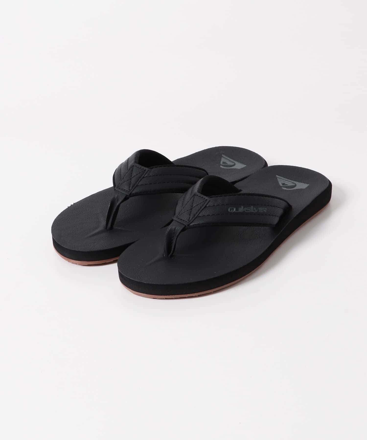 QUIKSILVER　CARVER NUBUCK