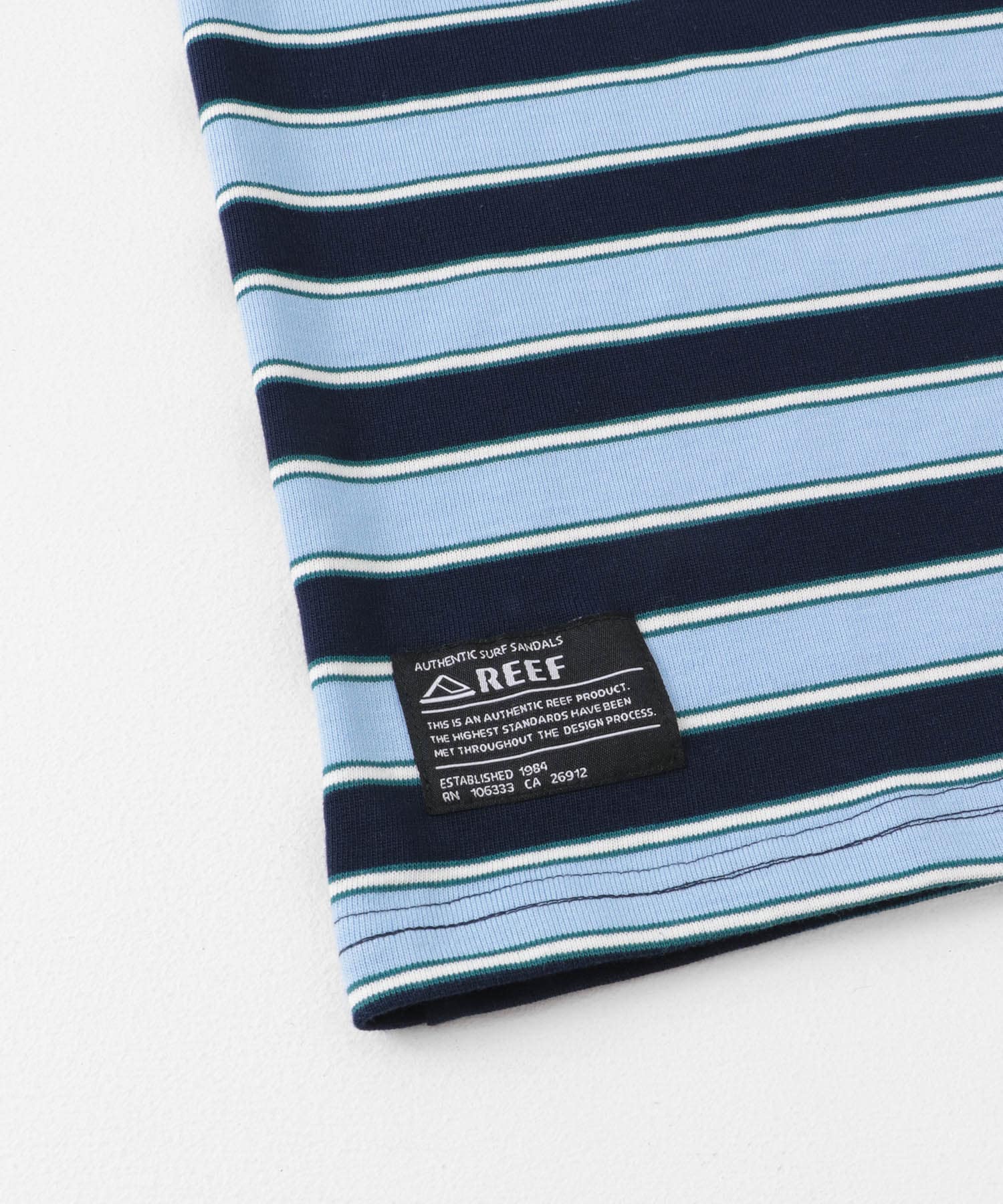 REEF　MULTI BOARDER SHORT-SLEEVE T-SHIRTS BLUE M