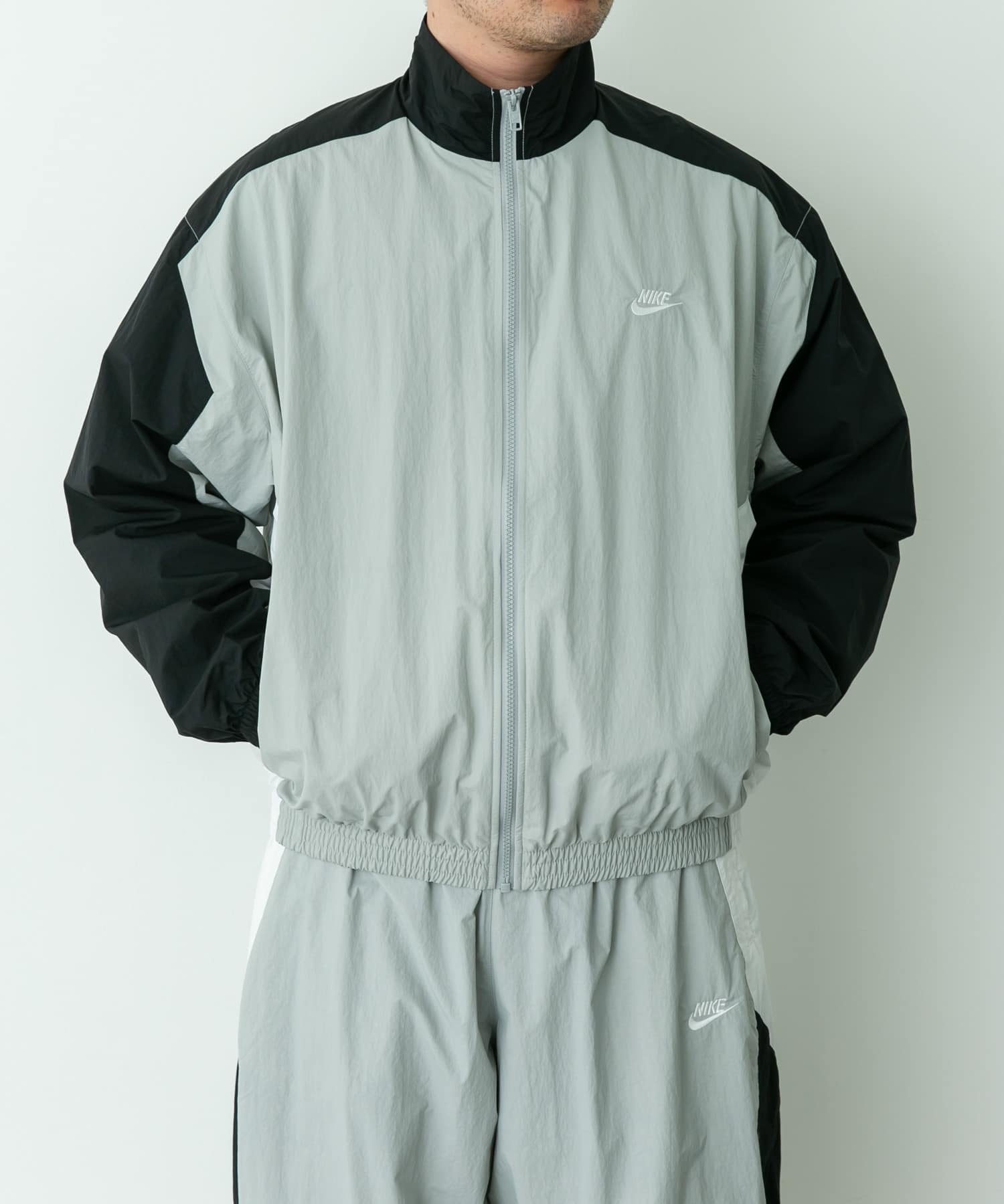 身長：180cm 体重：75kg サイズ：L