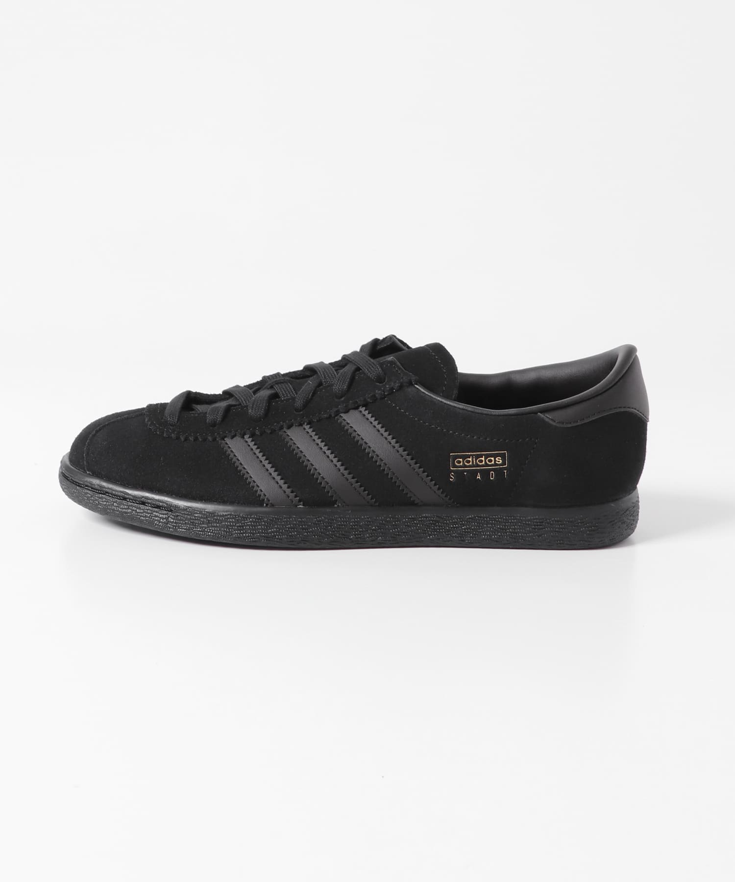 adidas　STADT