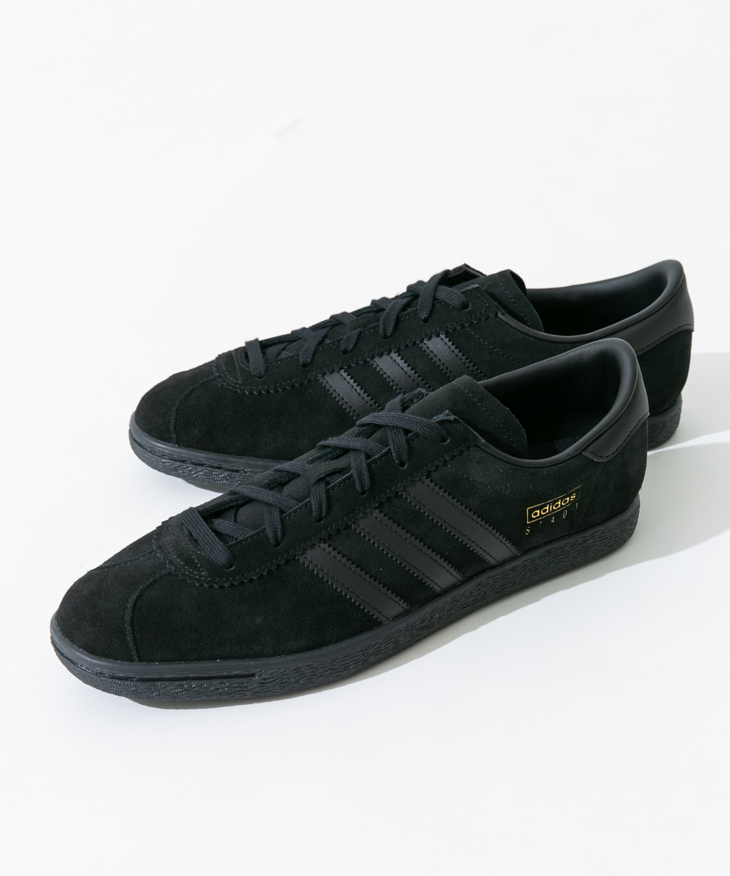 adidas　STADT ブラック 26