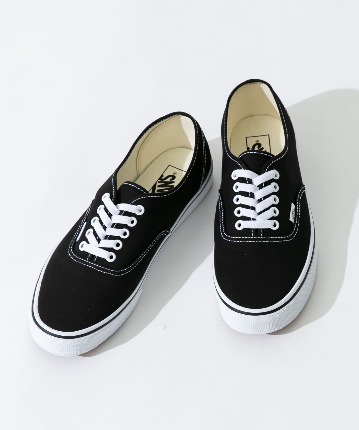 VANS　UA Authentic