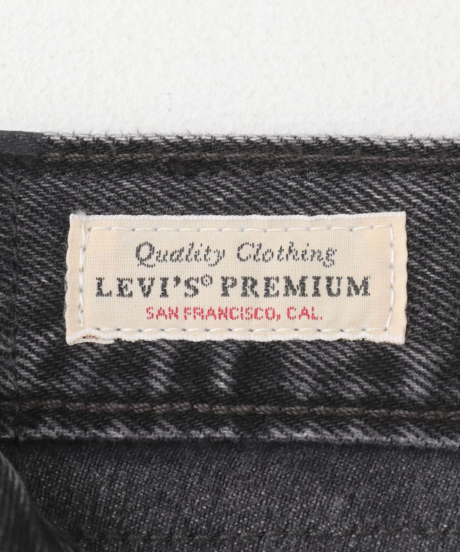 Levi's　BAGGY DAD SATIN 25