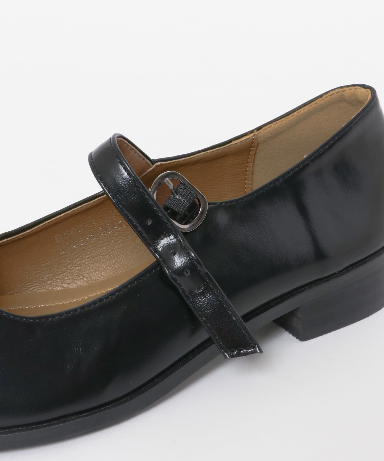 MOHI 撥水ストラップフラットシューズ(37 OFF WHITE): シューズ