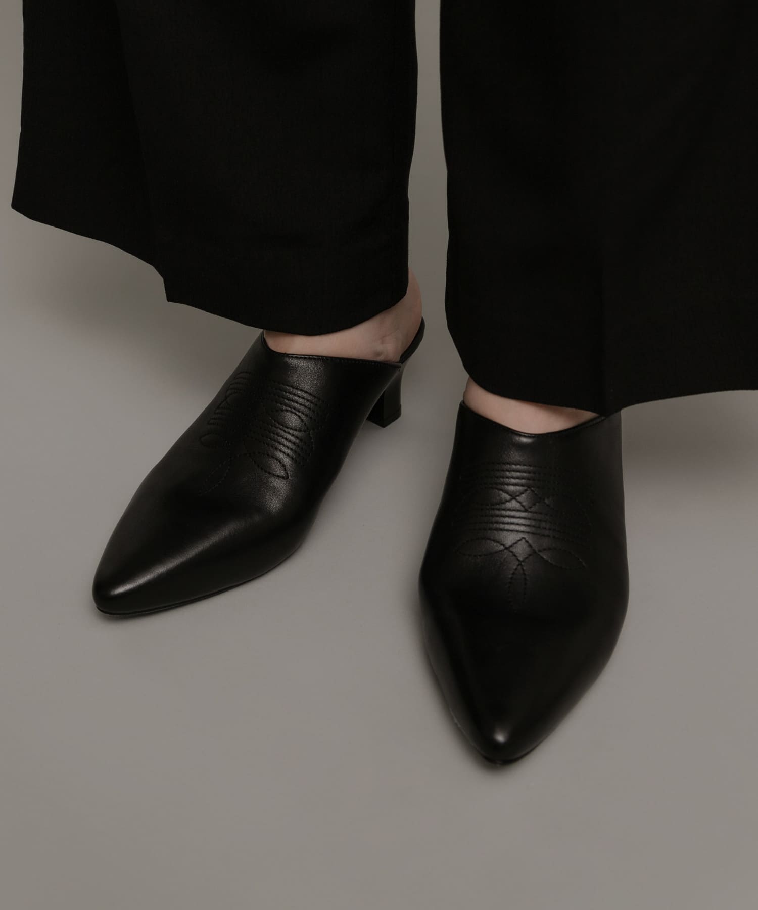 REMME　ウエスタンミュール NEGRO 37