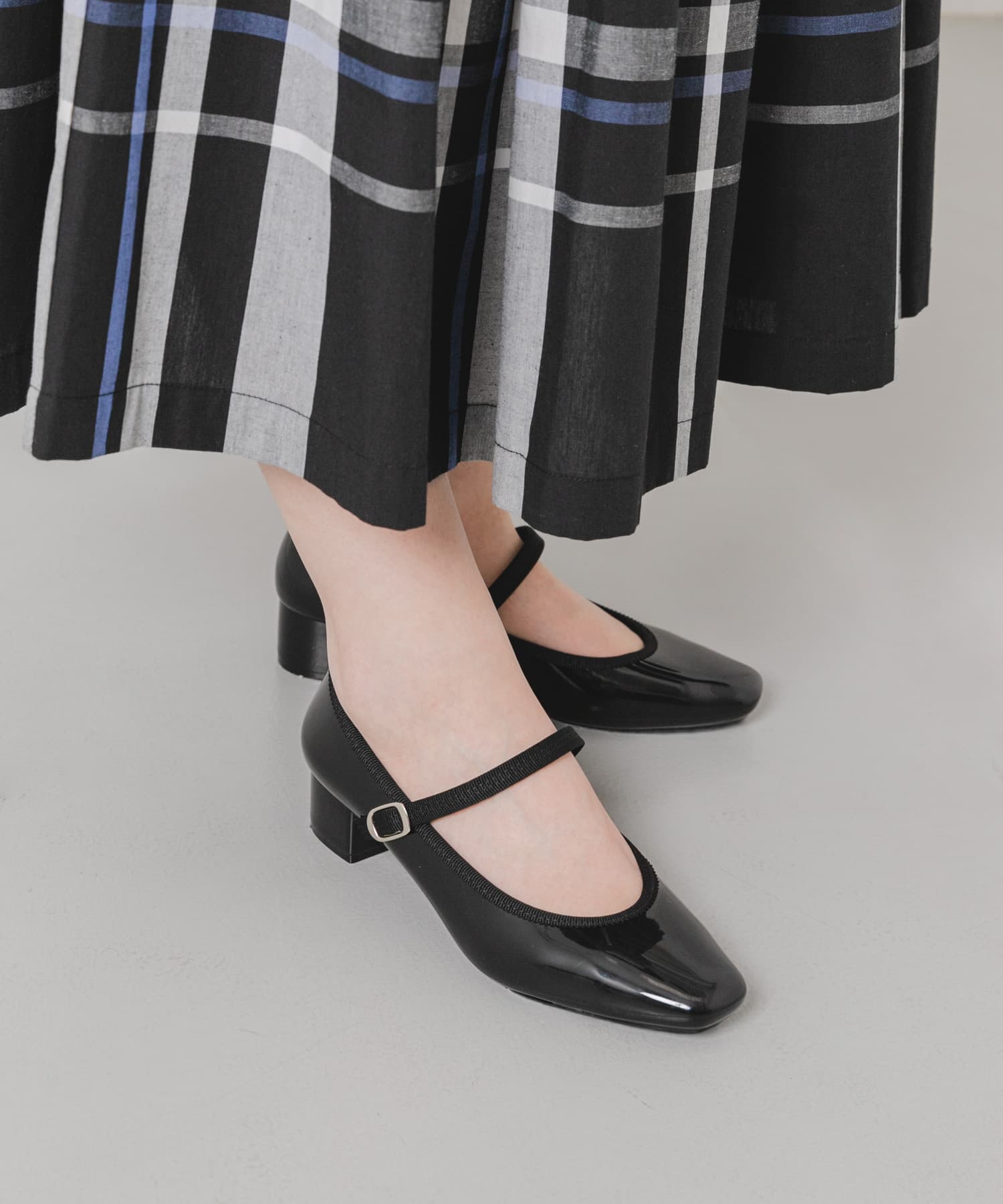 TEMPERATE　CANNON BLACK 37