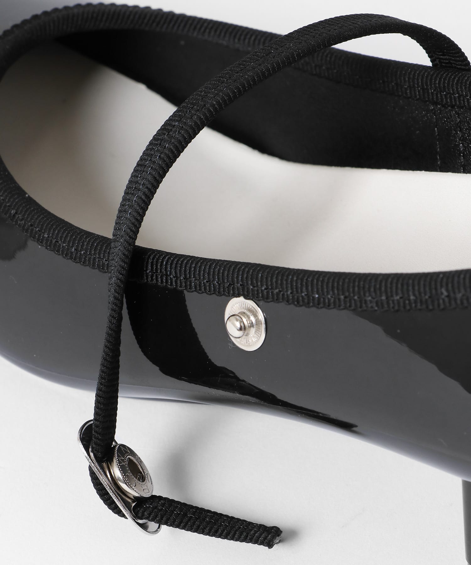 TEMPERATE　CANNON BLACK 37