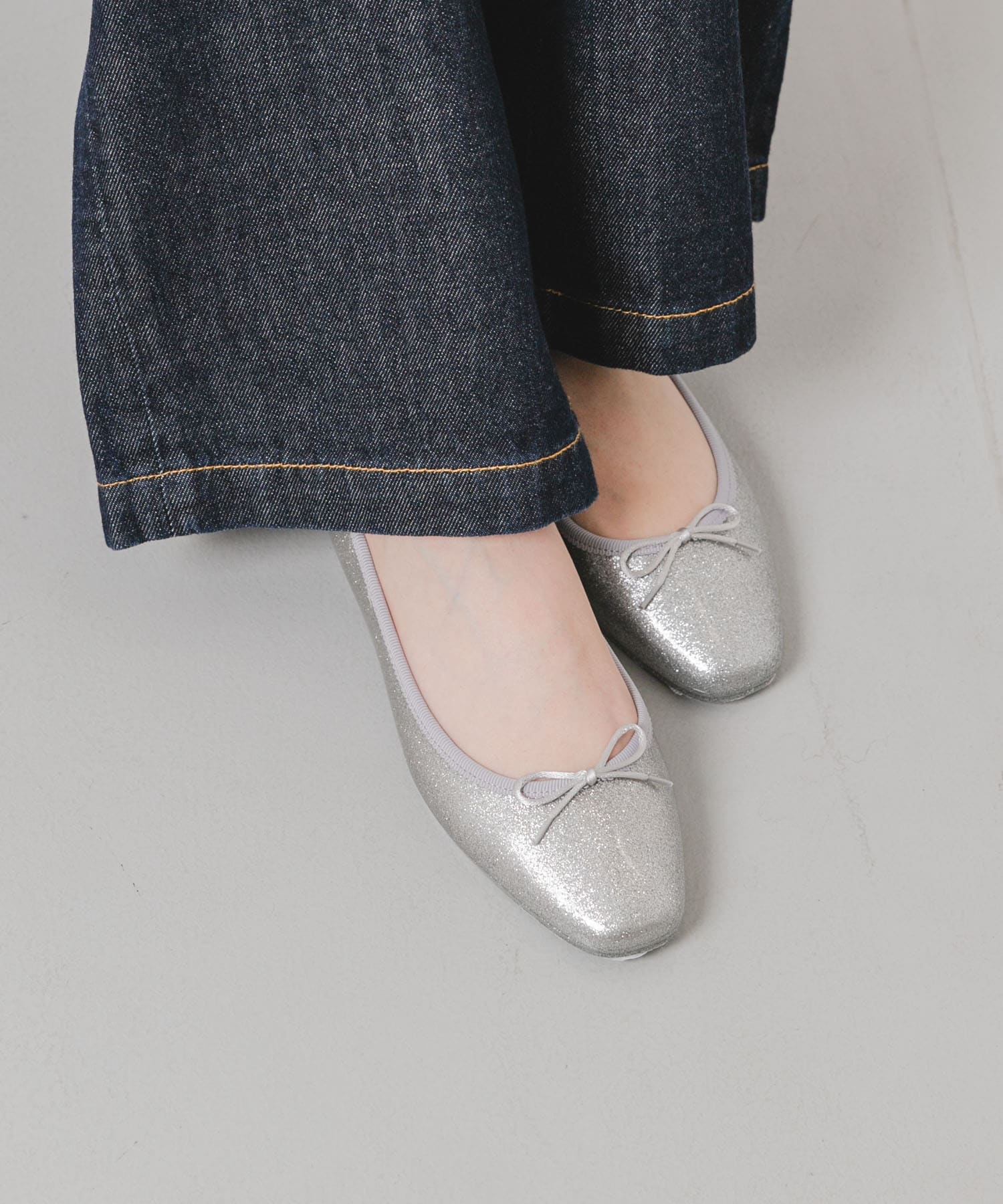 TEMPERATE　EMMA GLITTER SILVER 37