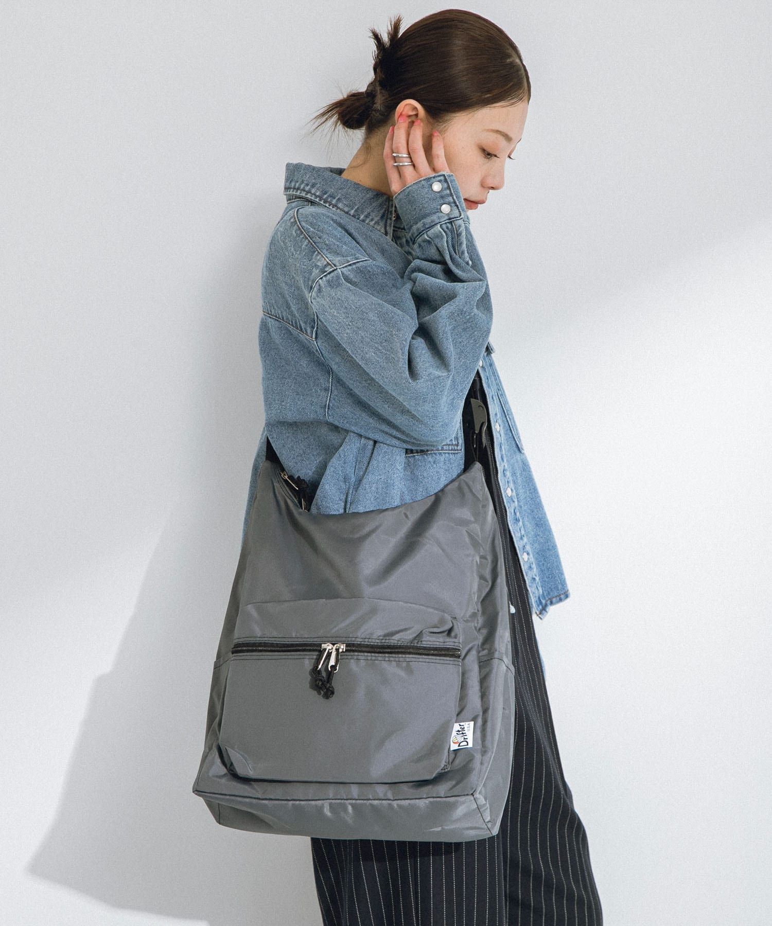 DRIFTER　ショルダーバッグ GRAY one