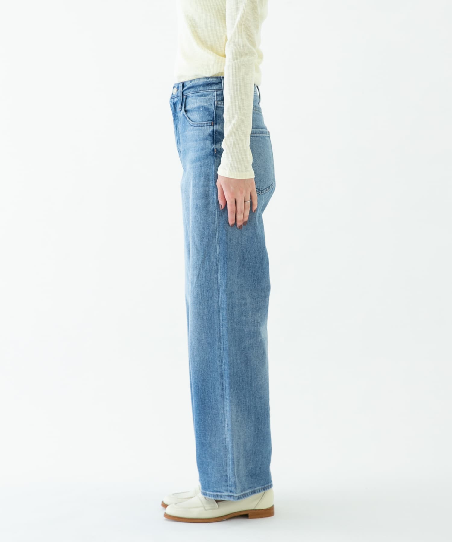 身長：167cm サイズ：24