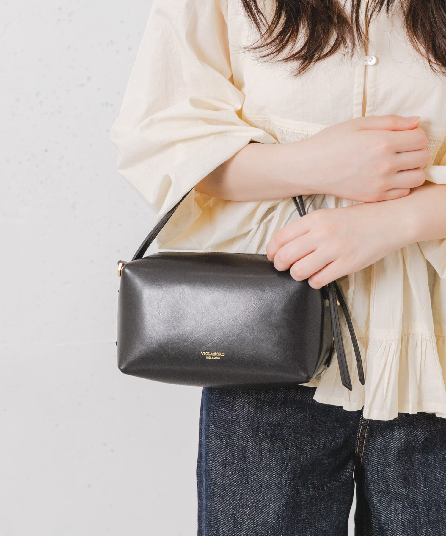 VIOLAd’ORO　VOGUE V-1566 black one