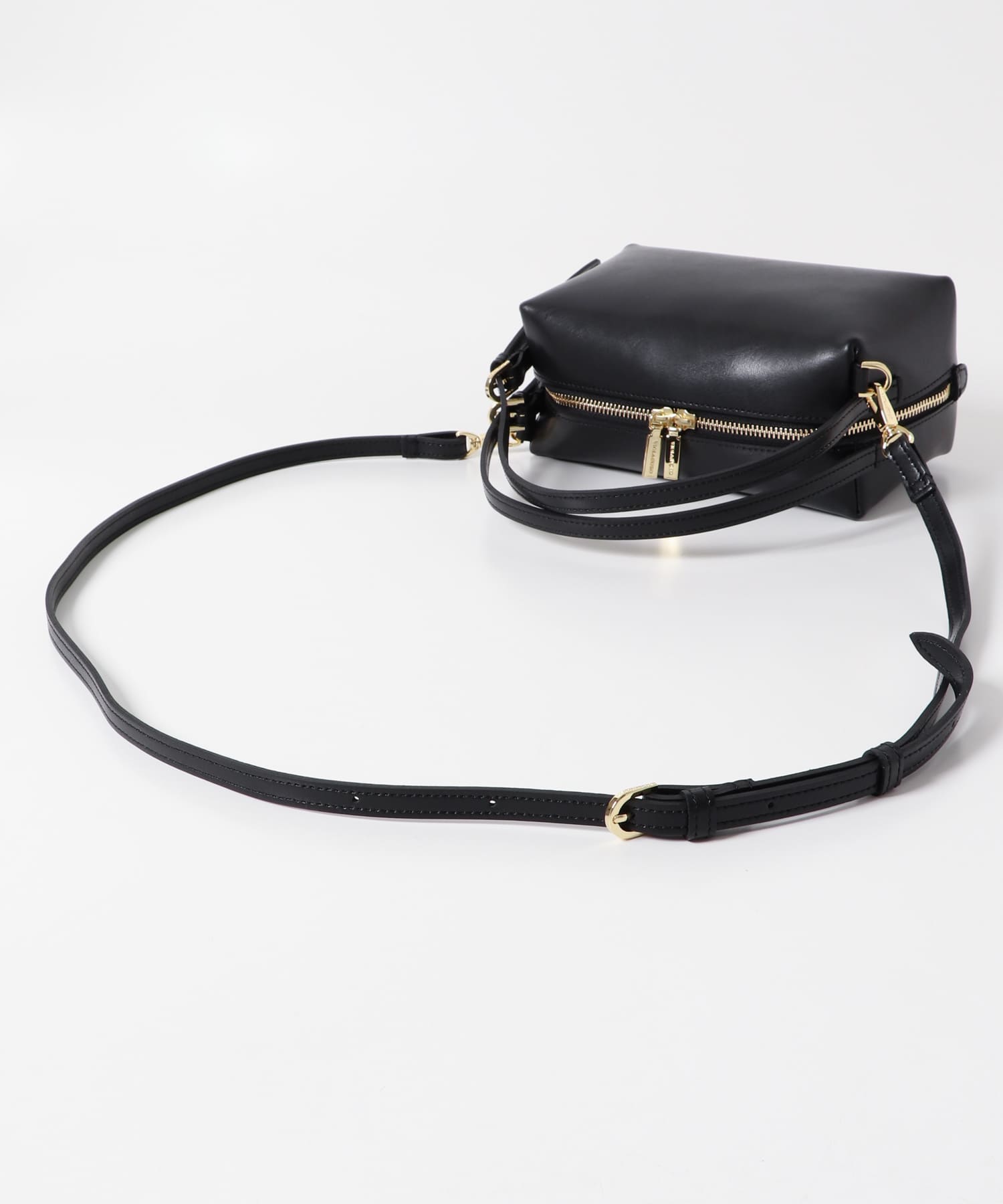 VIOLAd’ORO　VOGUE V-1566 black one
