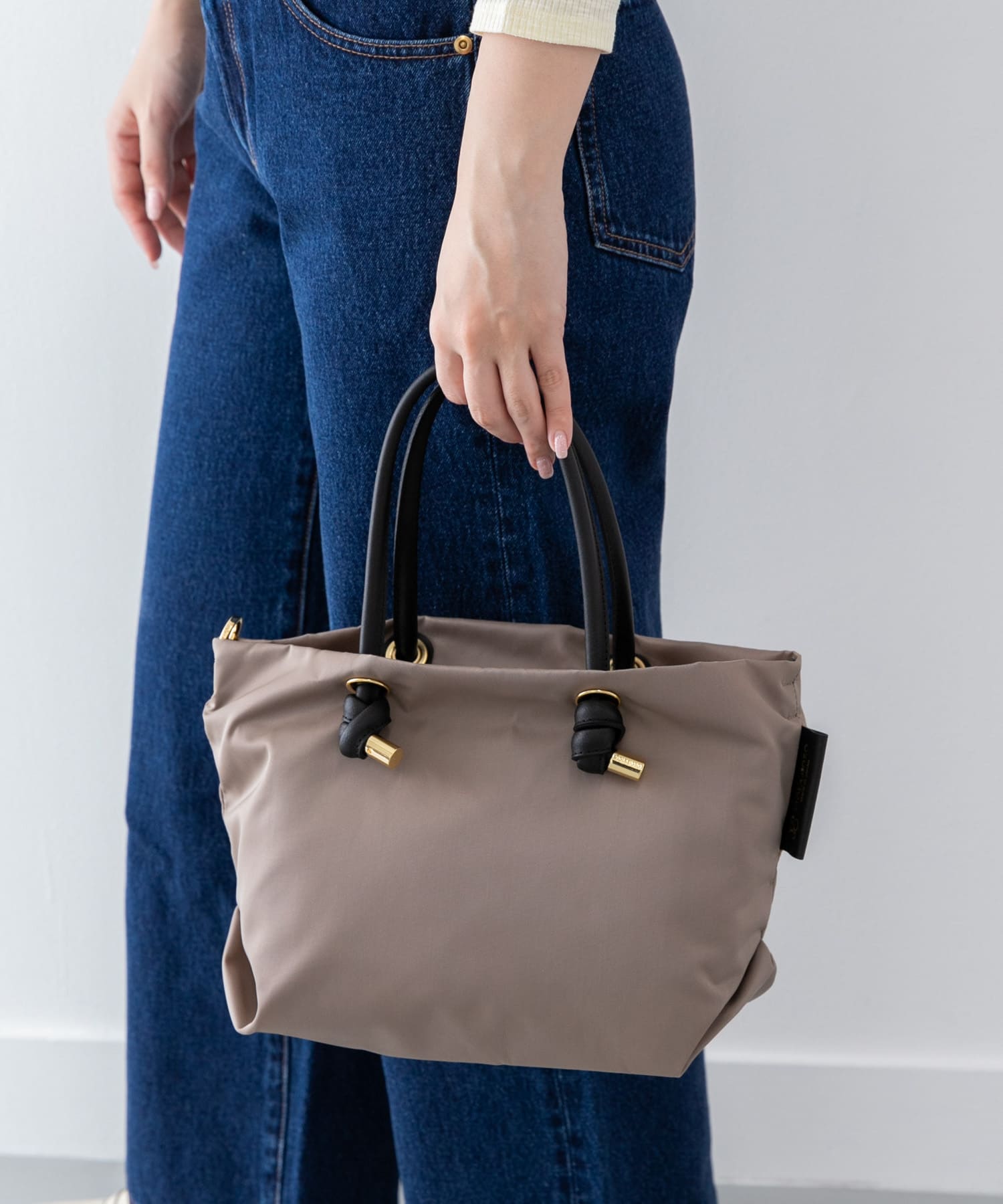 VIOLAd'ORO BIANCA V-2174(one taupe×blk): バッグ｜URBAN RESEARCH