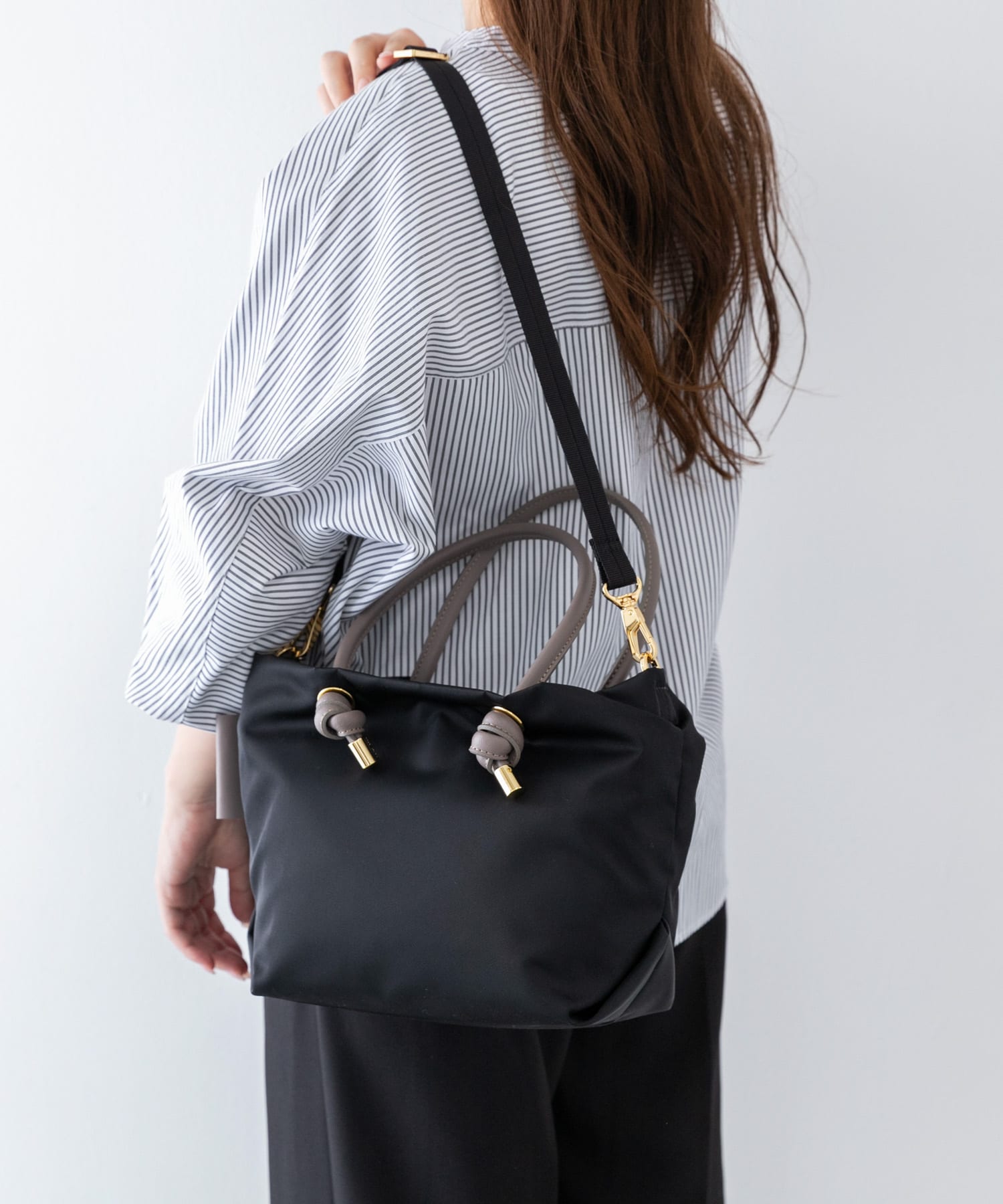 VIOLAd’ORO　BIANCA V-2174 blk×taupe one