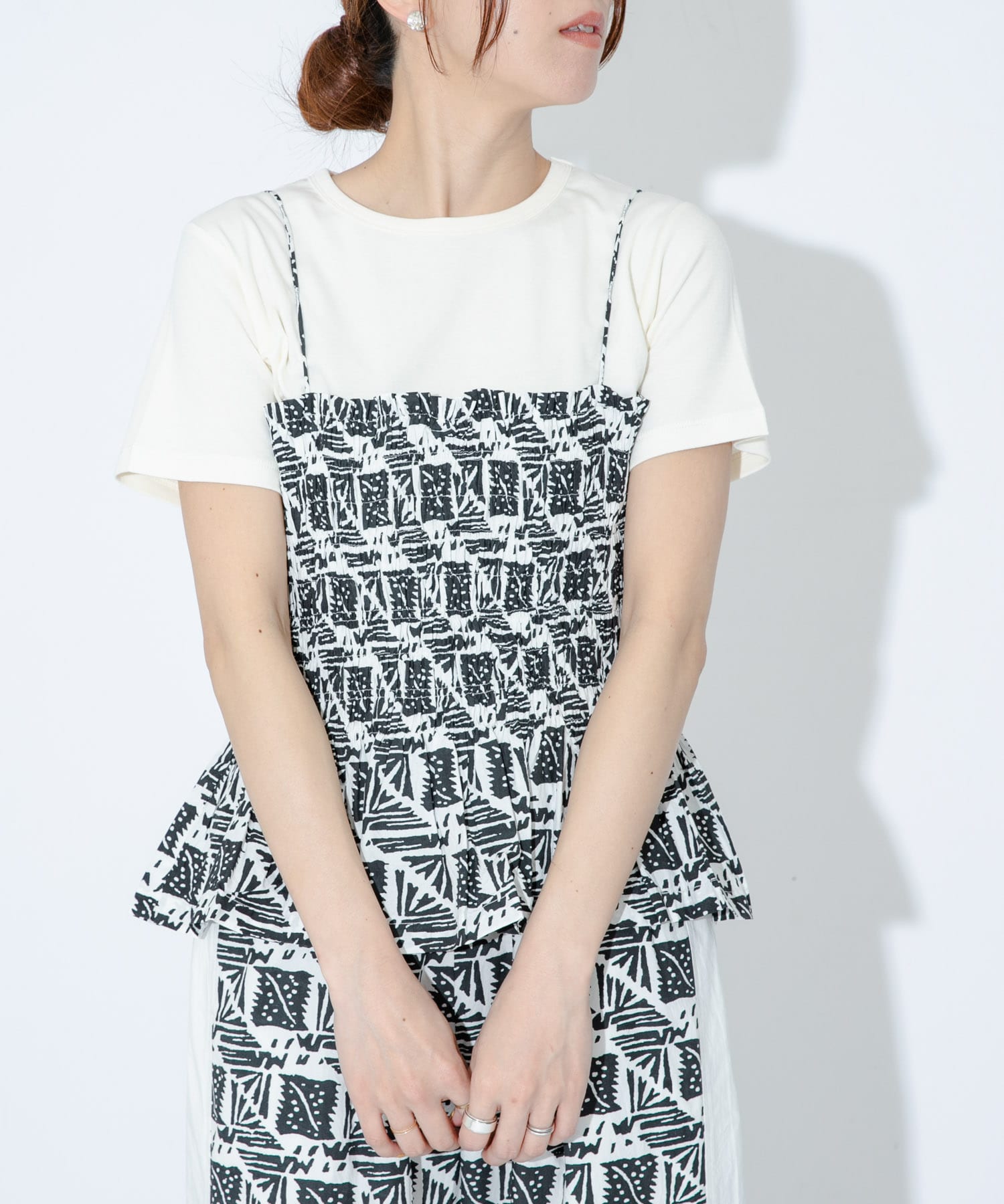 sara mallika　コットンポプリンプリントキャミ