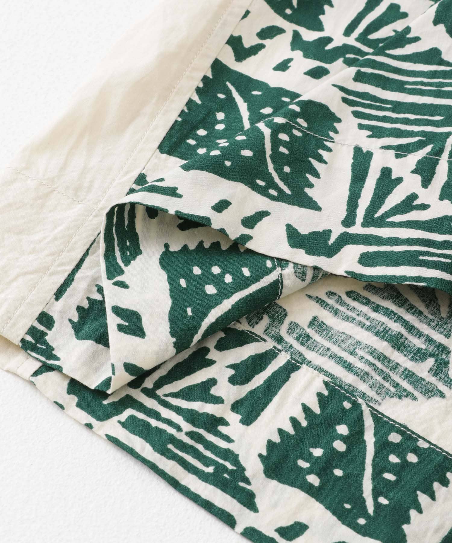 sara mallika　コットンポプリンプリントパンツ GREEN S