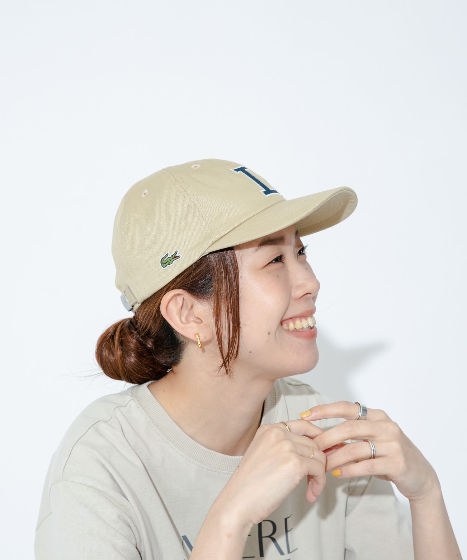 LACOSTE　Lキャップ BEIGE one