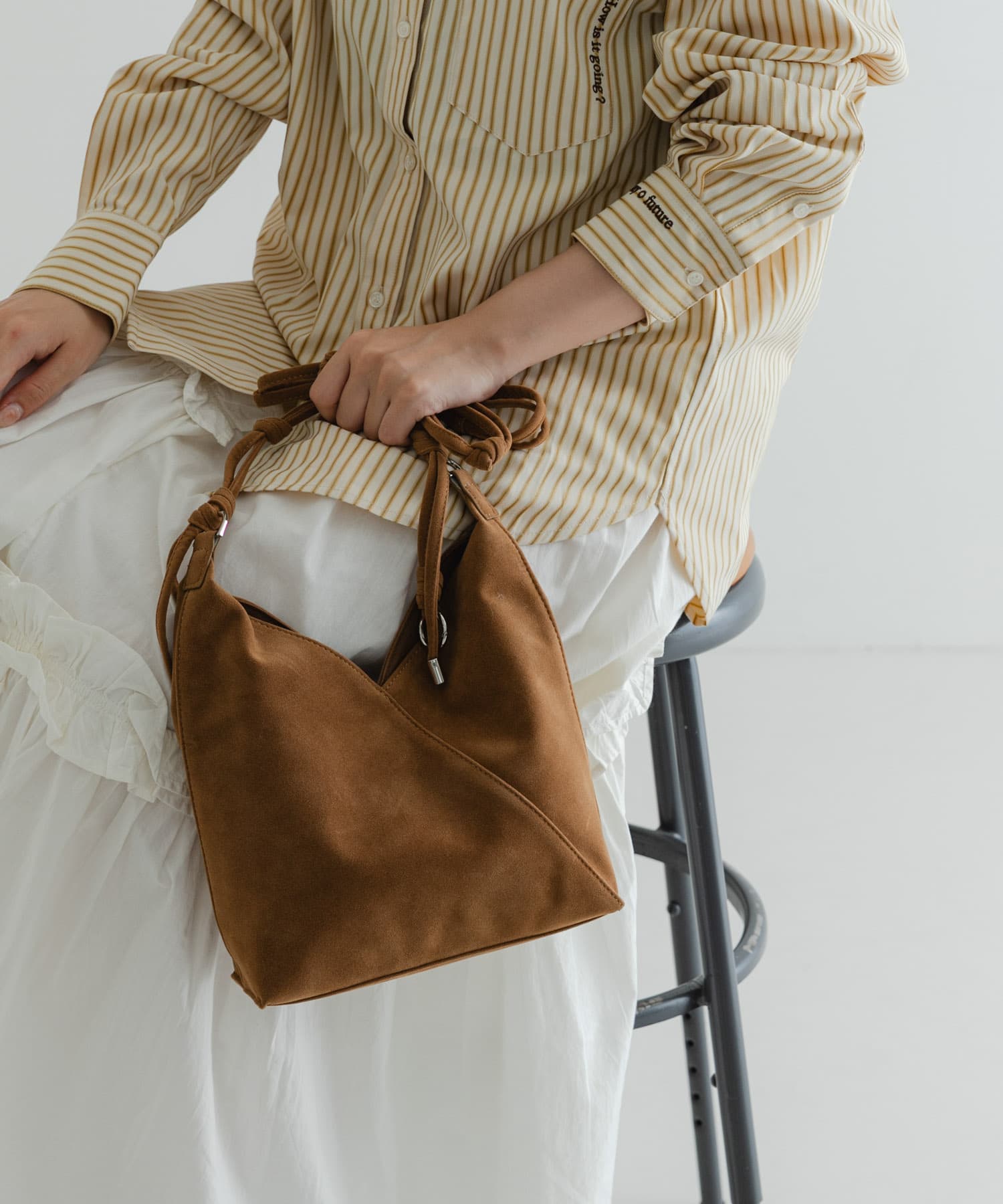 LE VERNIS　Knot mini shoulder ブラウン one