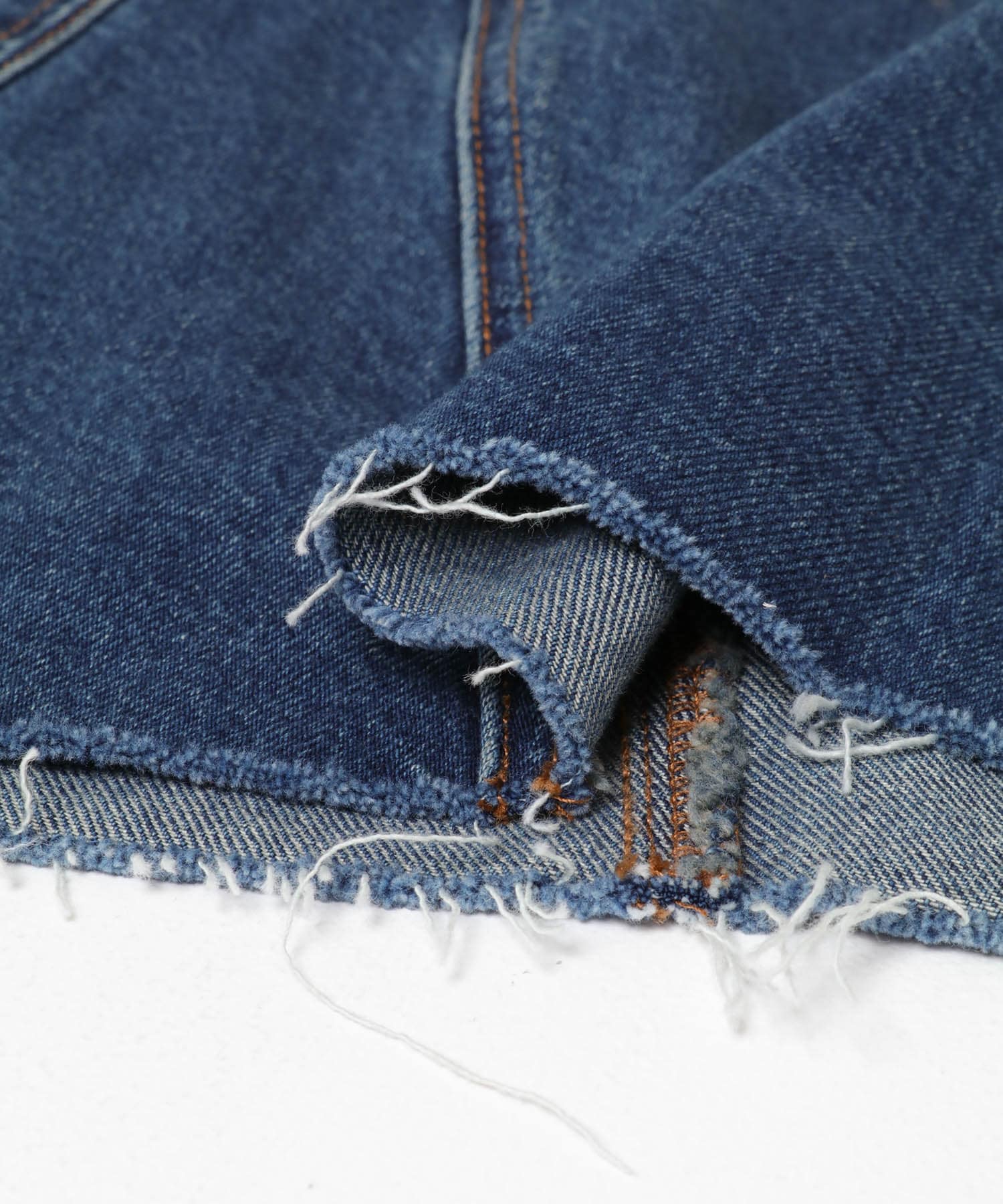 Levi’s　HR A-LINE DECON SKIRT H HEART 25