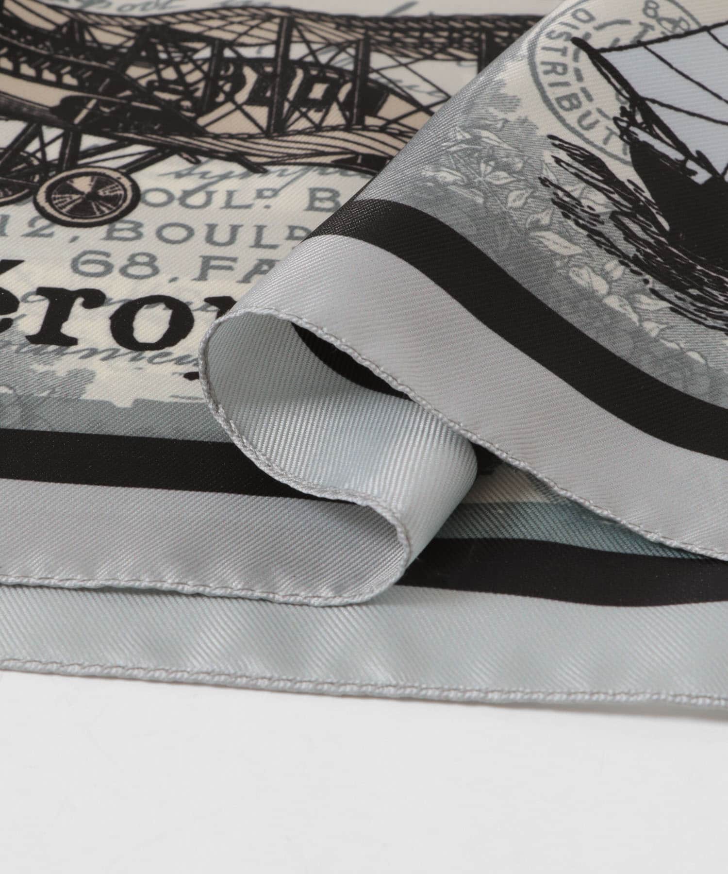 V04GREY