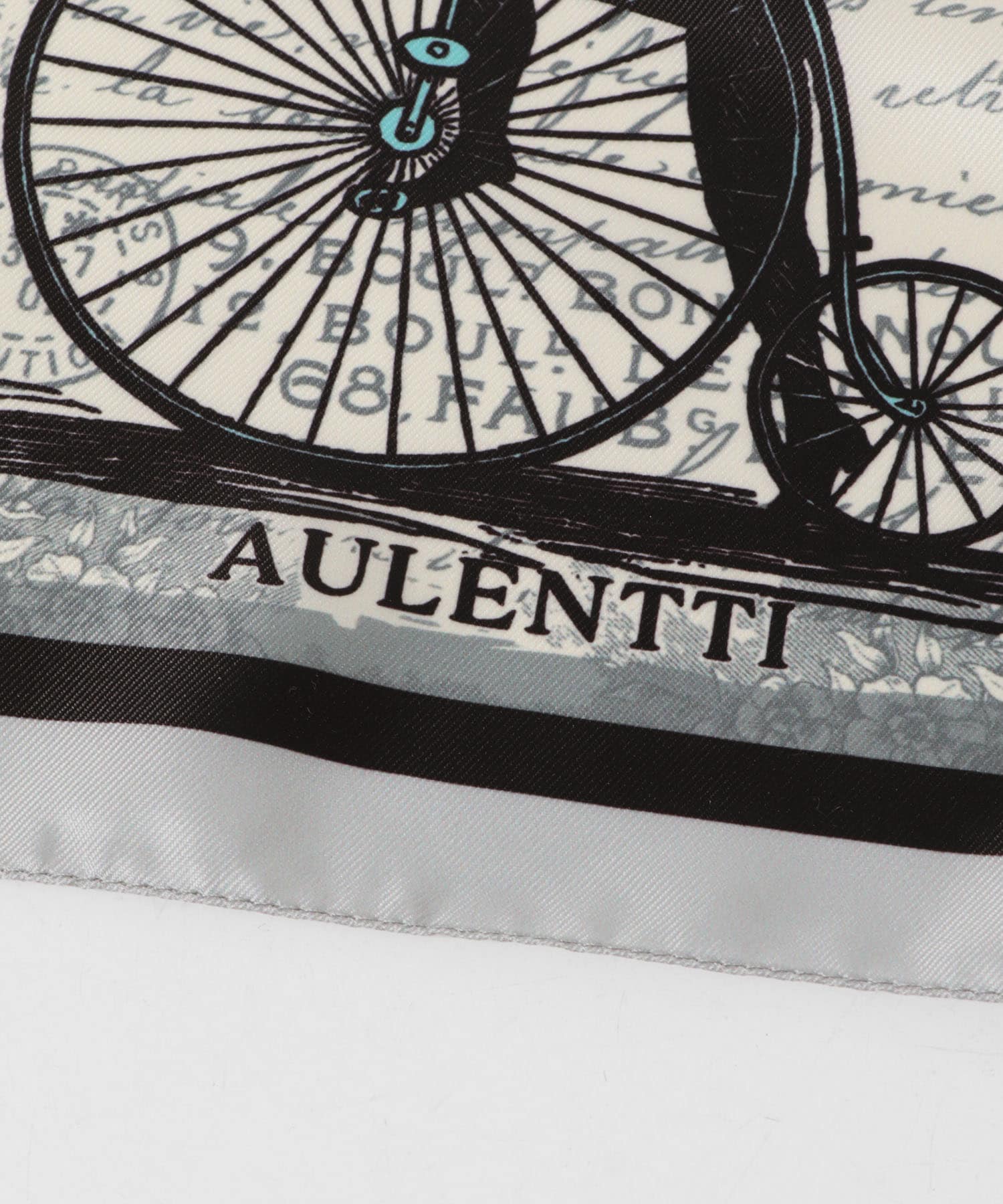 AULENTTI　大判ヴィンテージ柄スカーフ V04GREY one
