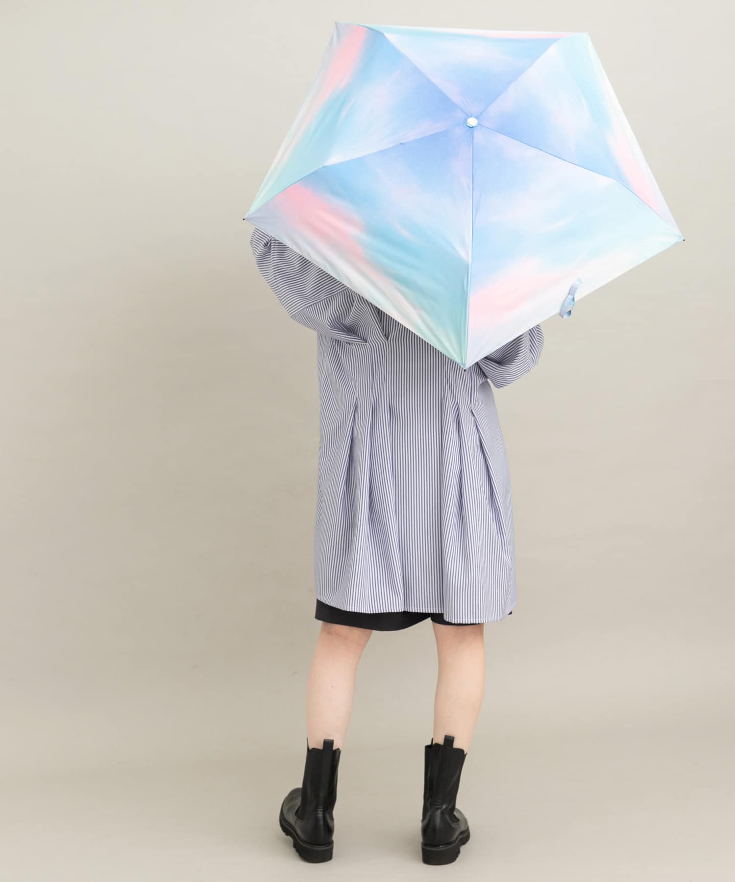 【晴雨兼用】Wpc.　遮光軽量サンセットMINI BLU FREE